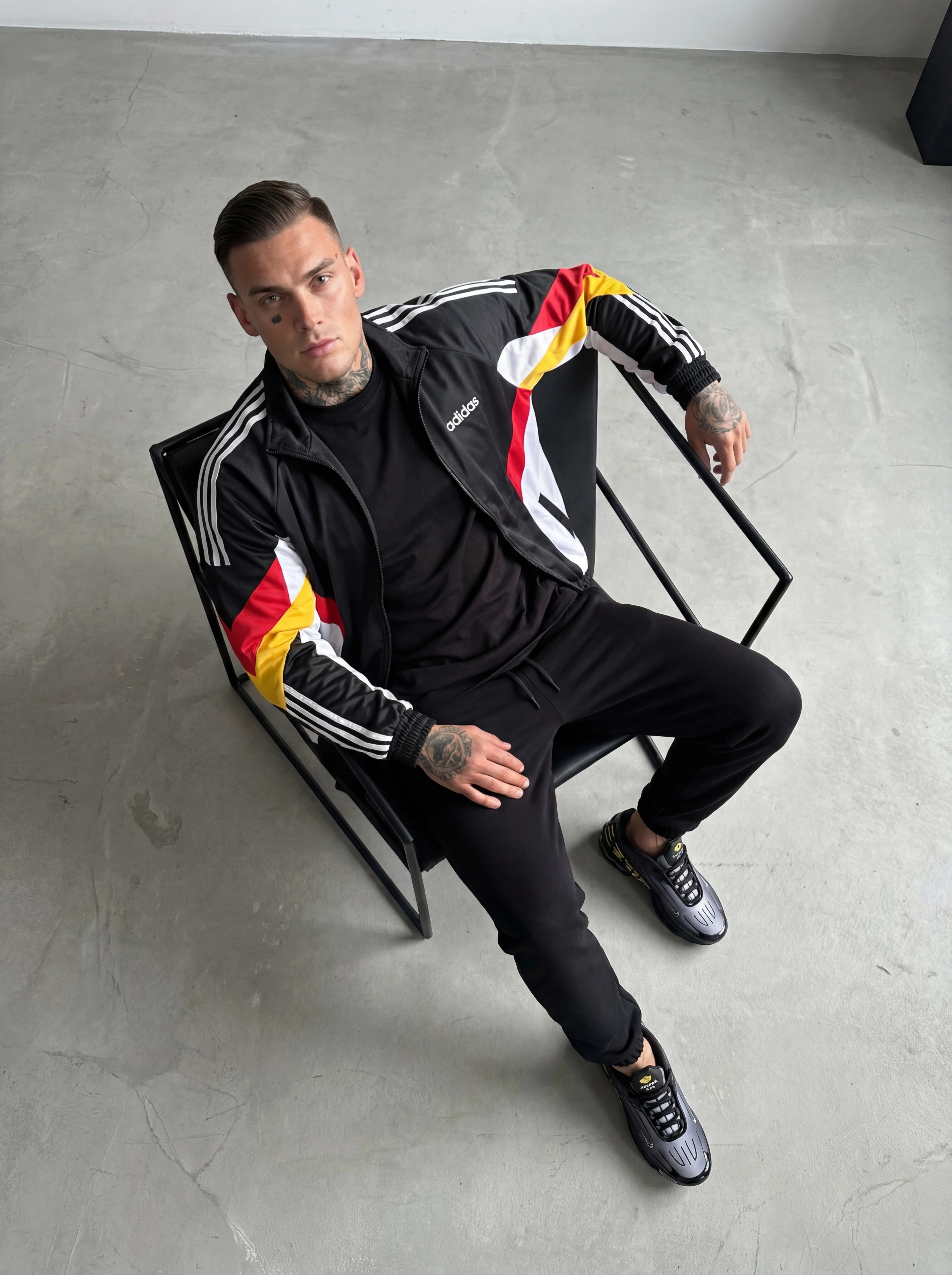 Retro Almanya Premium Eşofman Takımı