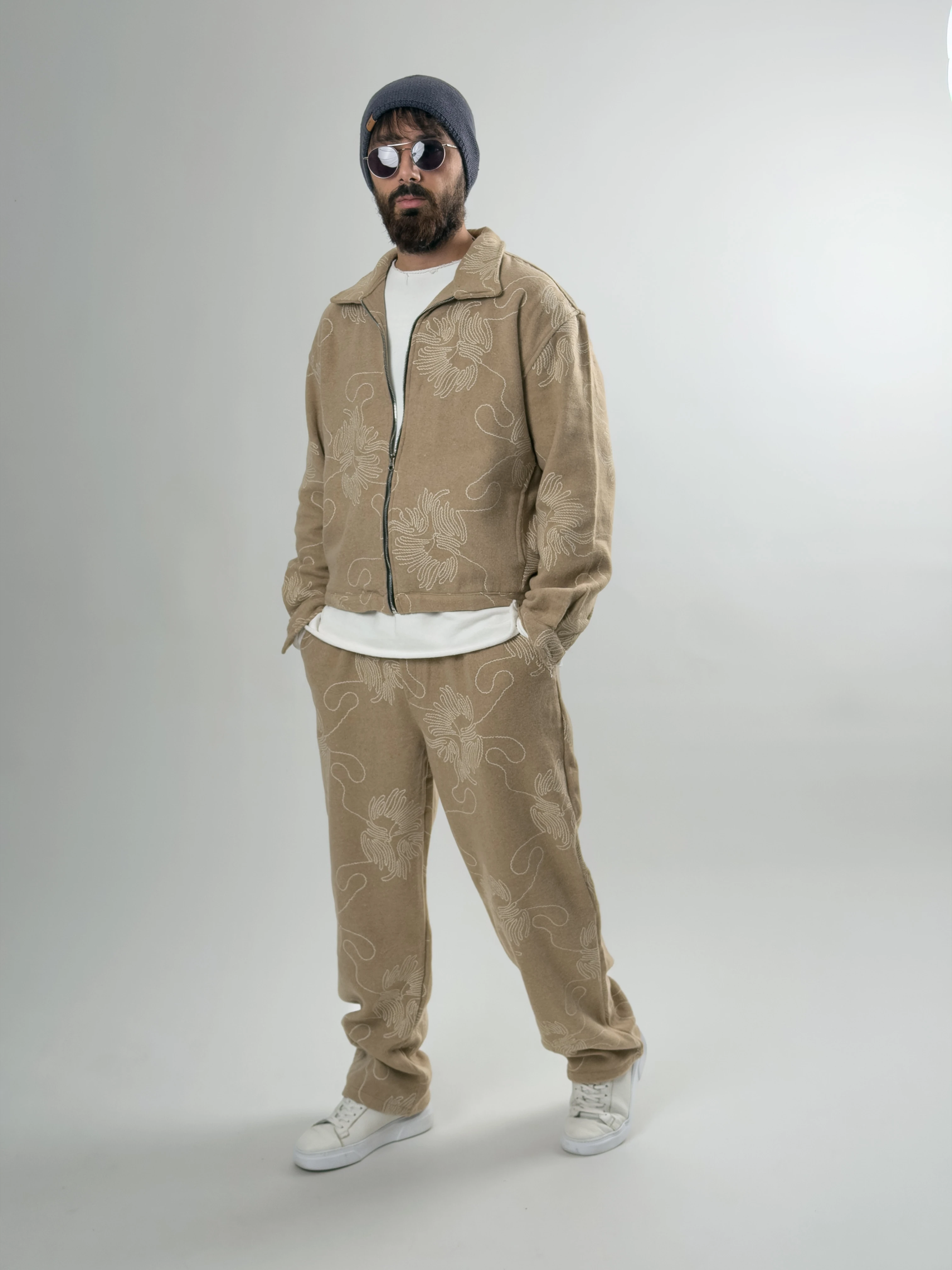 Nakış İşlemeli Erkek Bej Takım COC2628