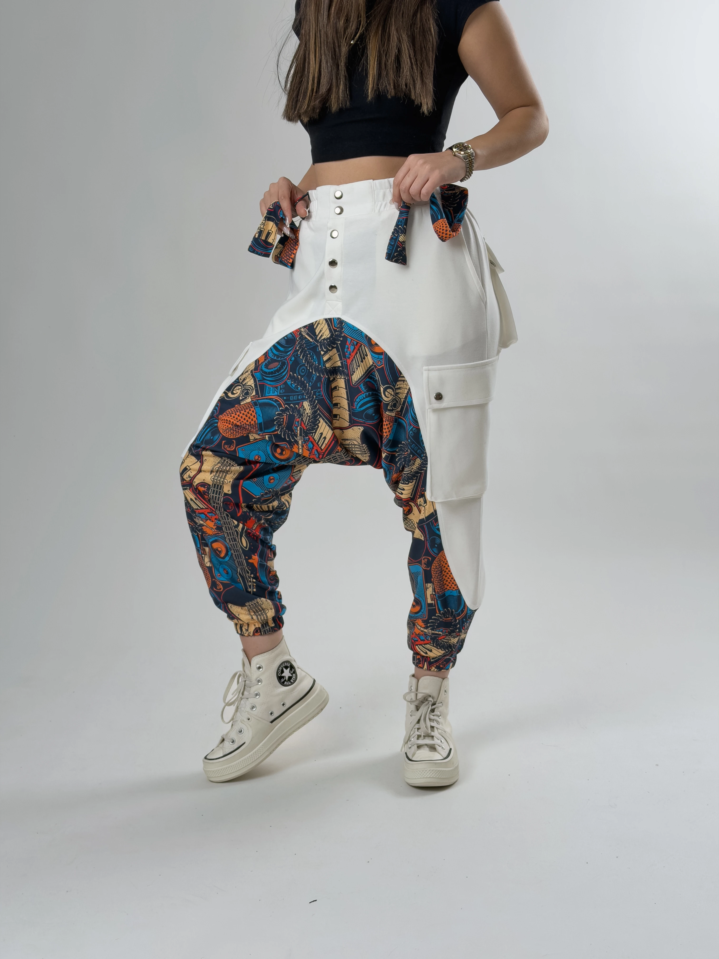 Kadın Garni Tasarım Müzik Desenli Spor Şalvar COC2635