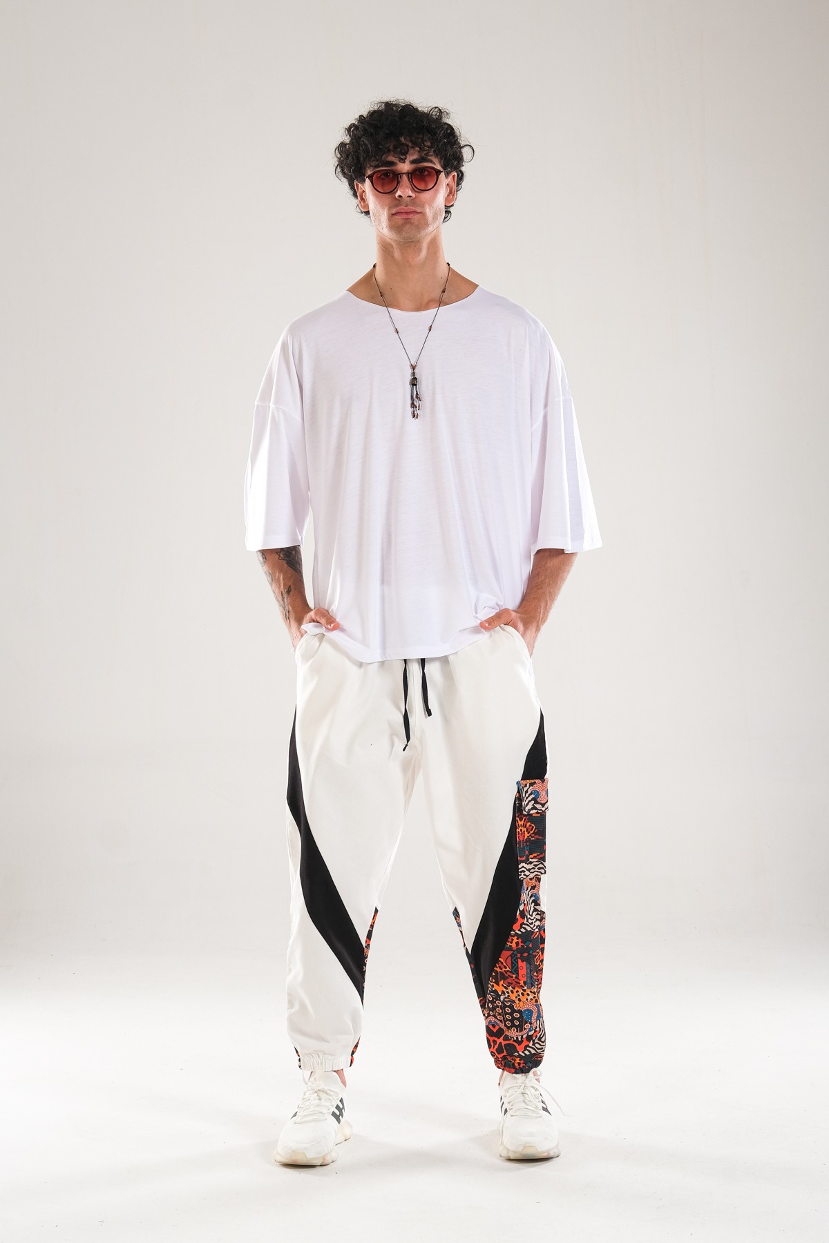 Etnik Desenli Gabardin Jogger Pantolon