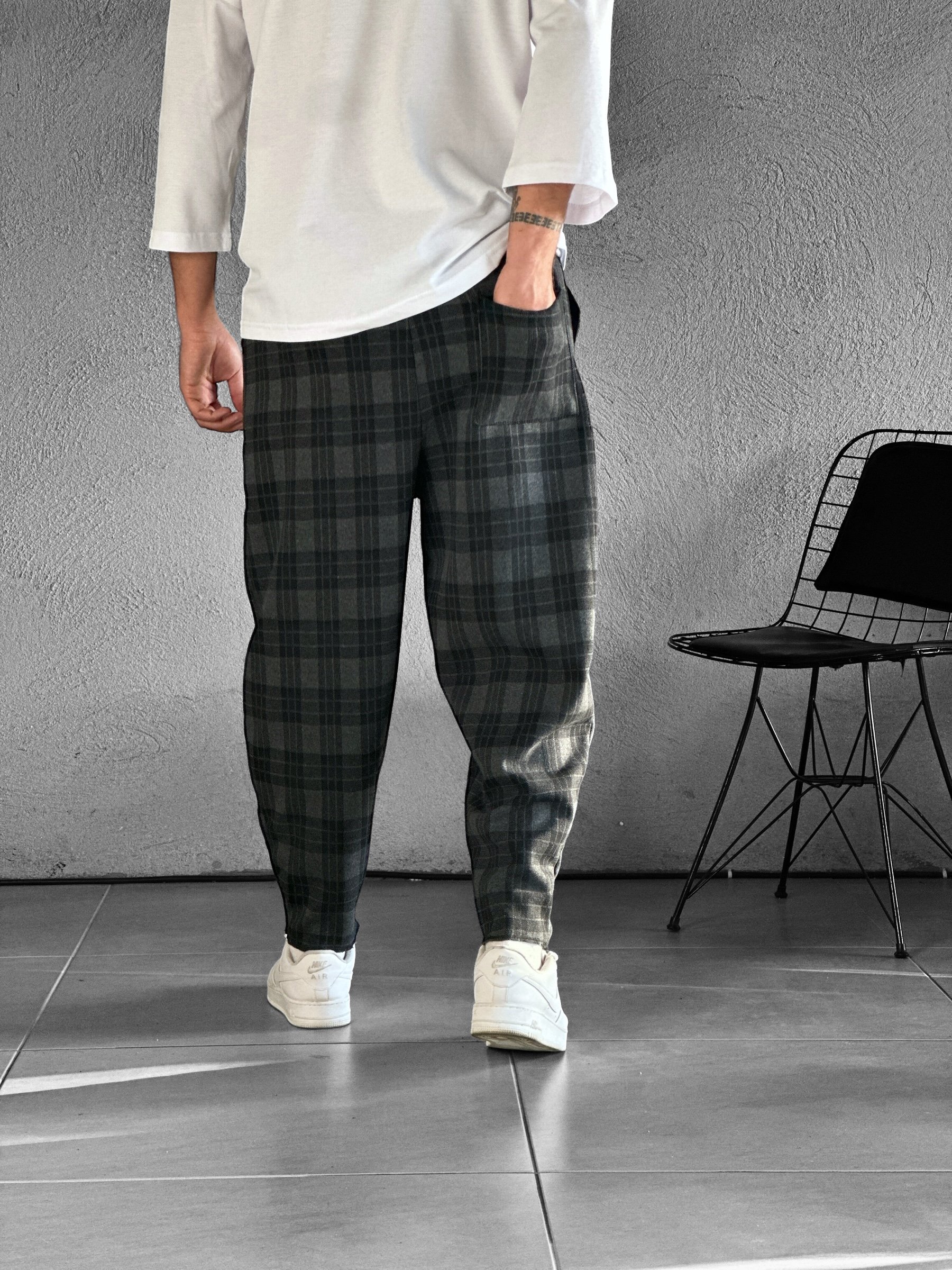Cep Detaylı Ekose Baget Pantolon