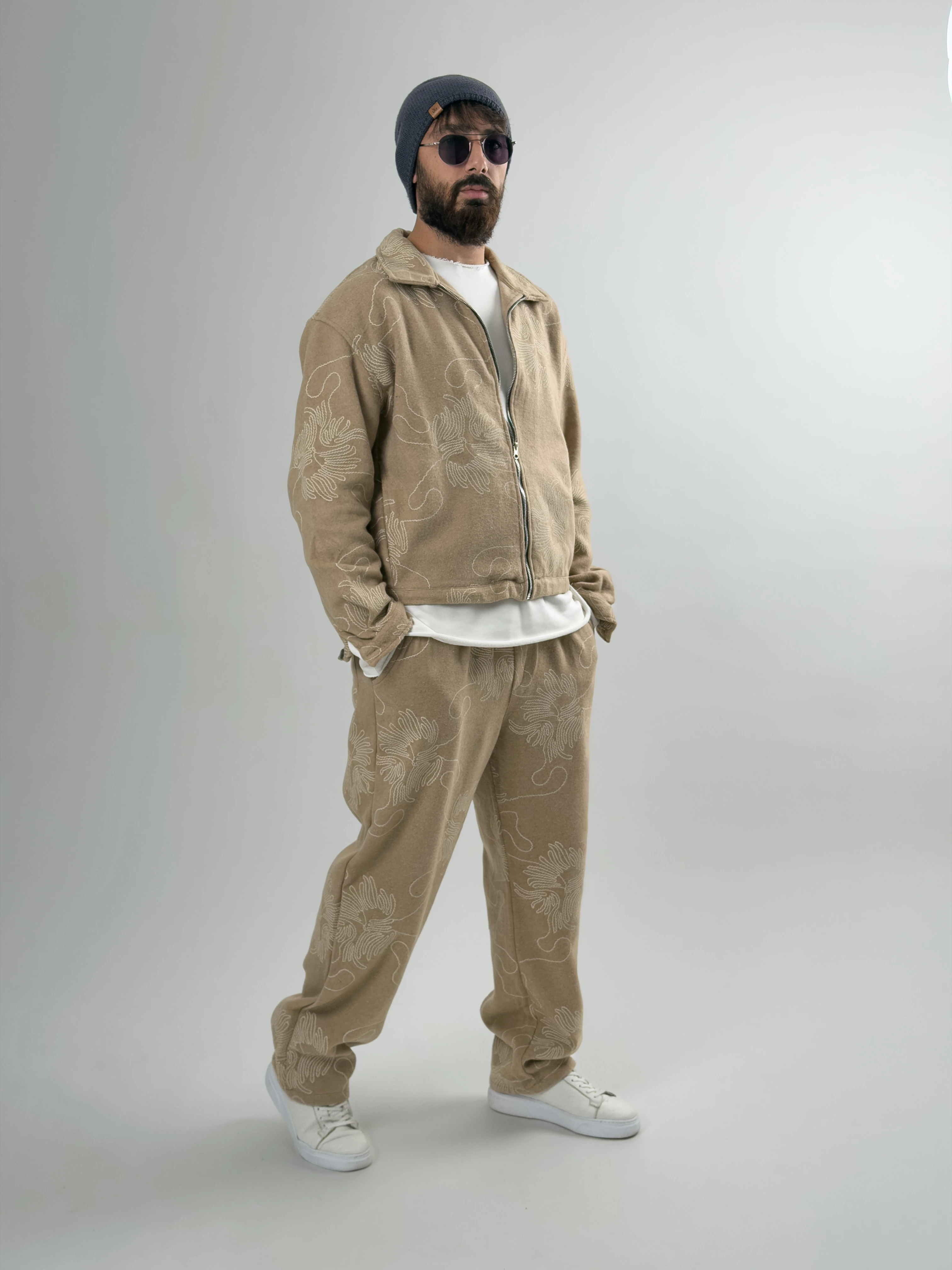 Nakış İşlemeli Erkek Bej Takım COC2628