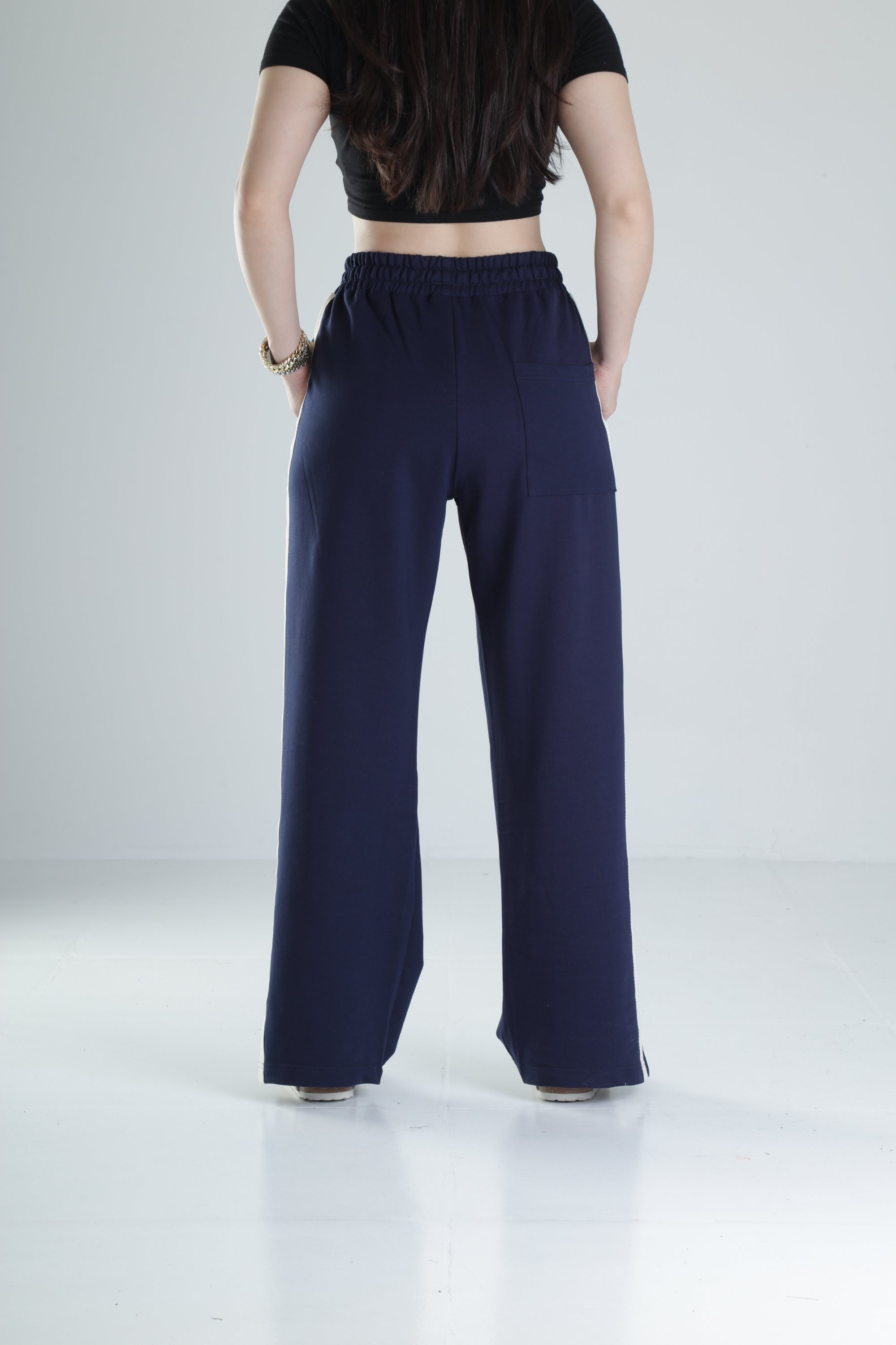 Yan Şerit Detaylı Lacivert Oversize Eşofman