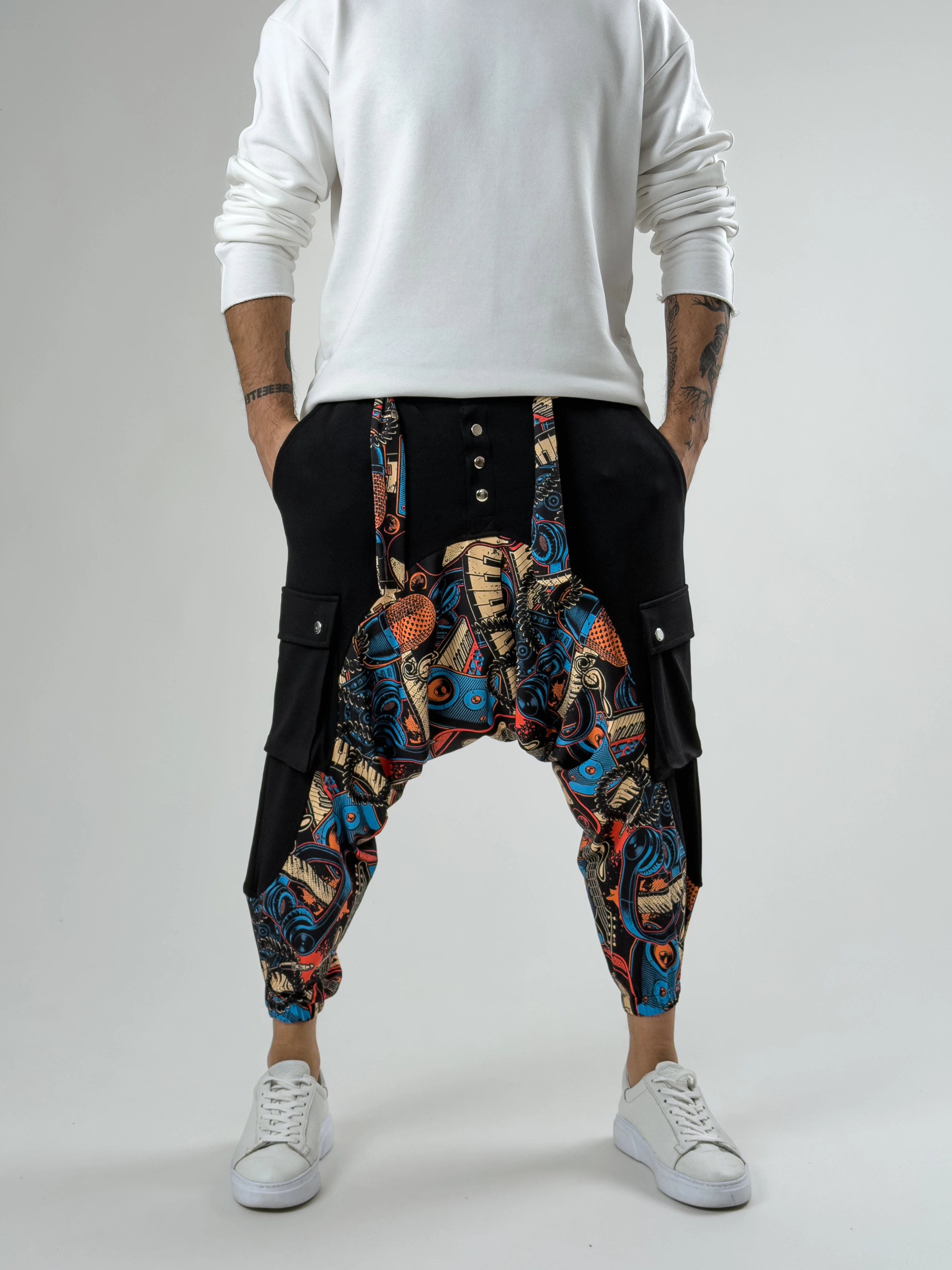 Garni Tasarım Erkek Siyah Müzik Desenli Spor Şalvar COC2619