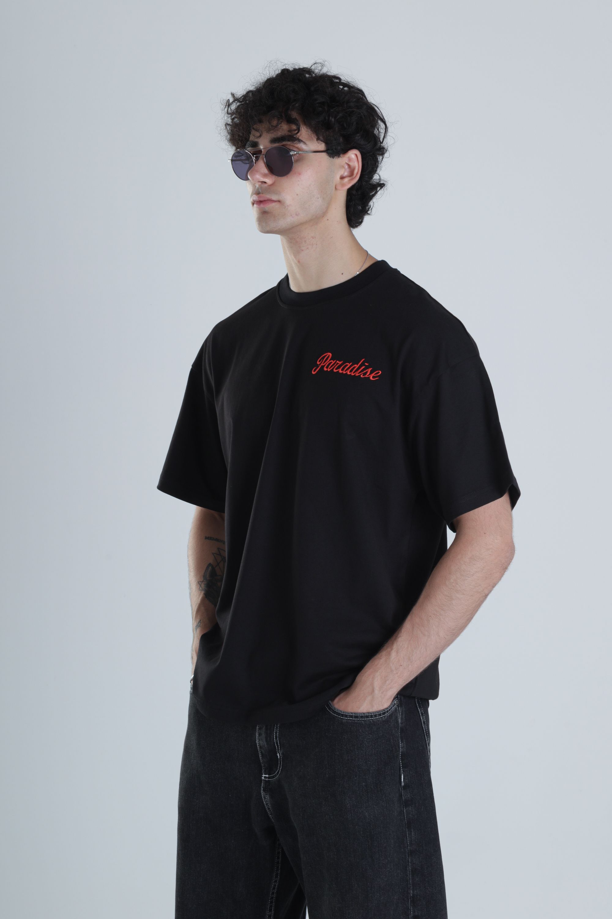 Paradise Siyah Oversize Tasarım T-Shirt