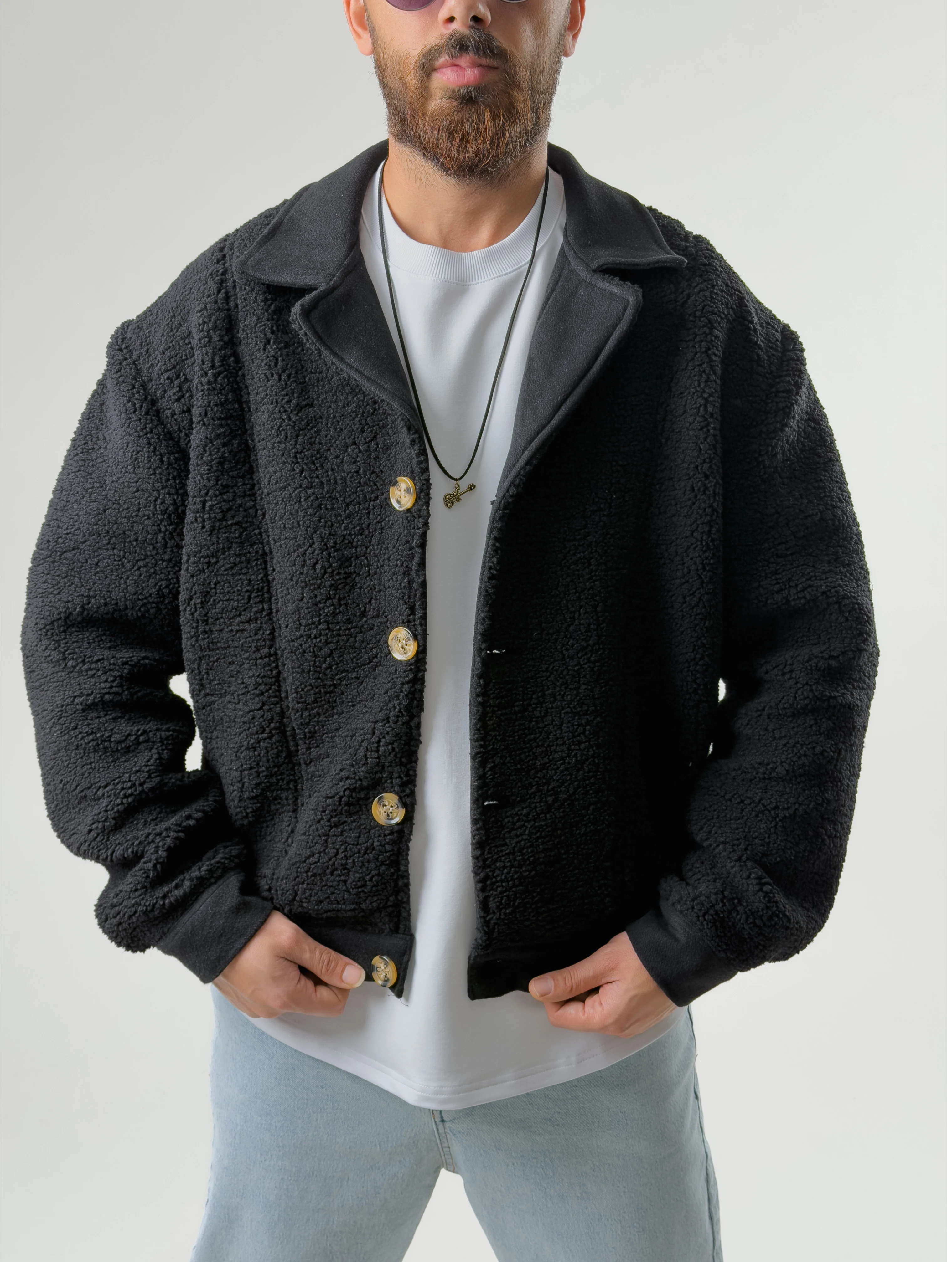 Erkek Kaşe Detaylı Siyah Peluş Hırka COC2586