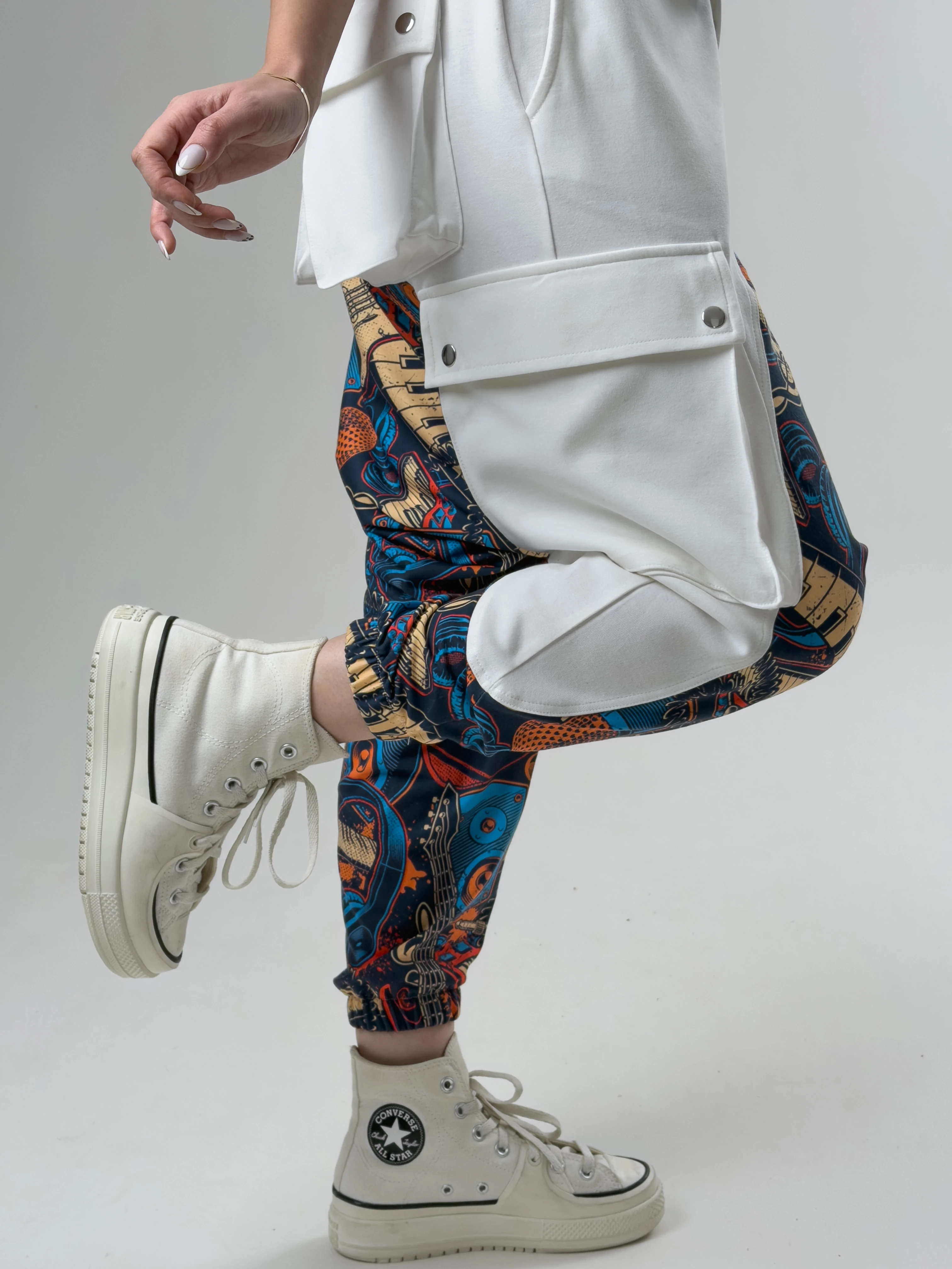 Kadın Garni Tasarım Müzik Desenli Spor Şalvar COC2635