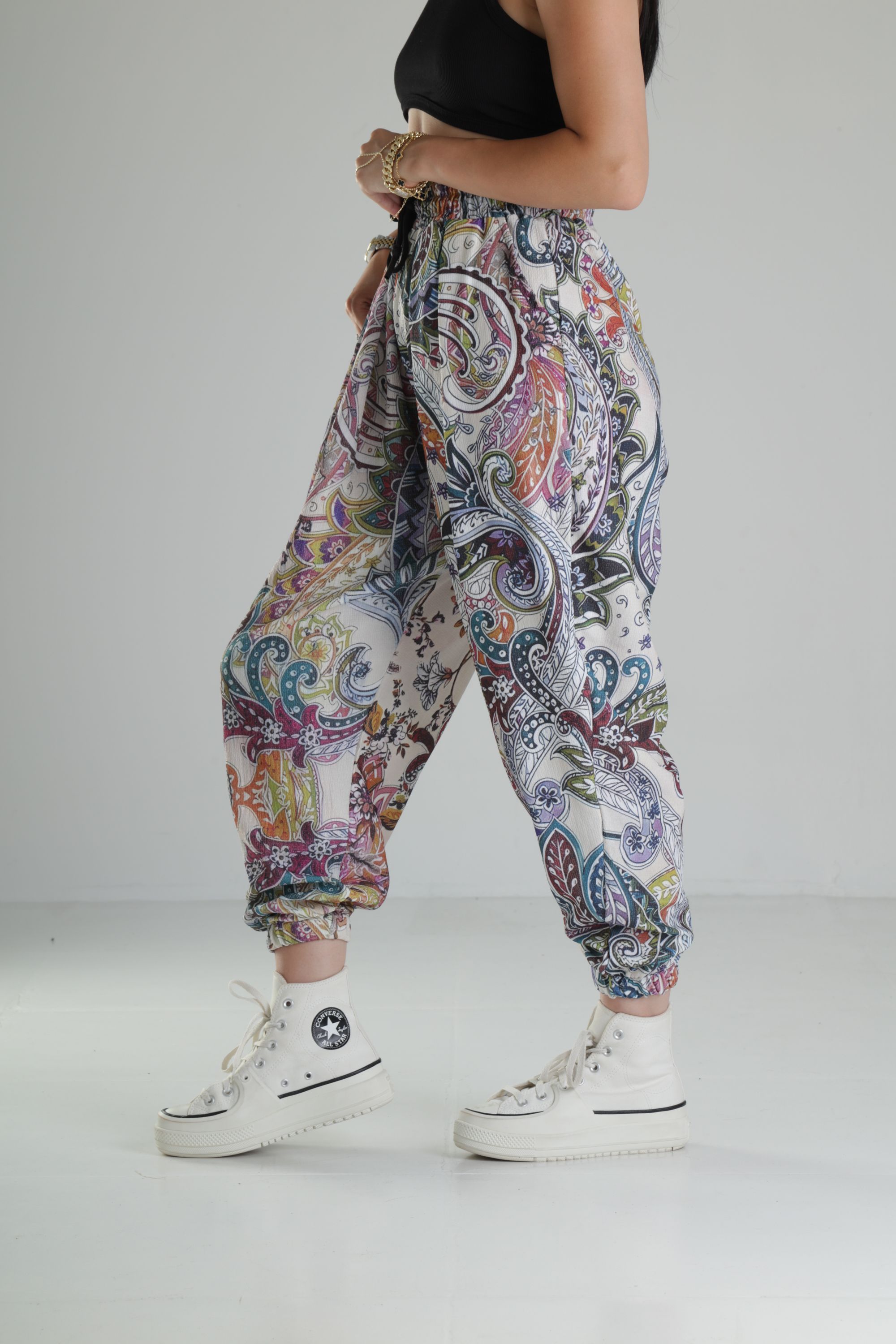 Pileli Bürümcük Kumaş Jogger Pantolon