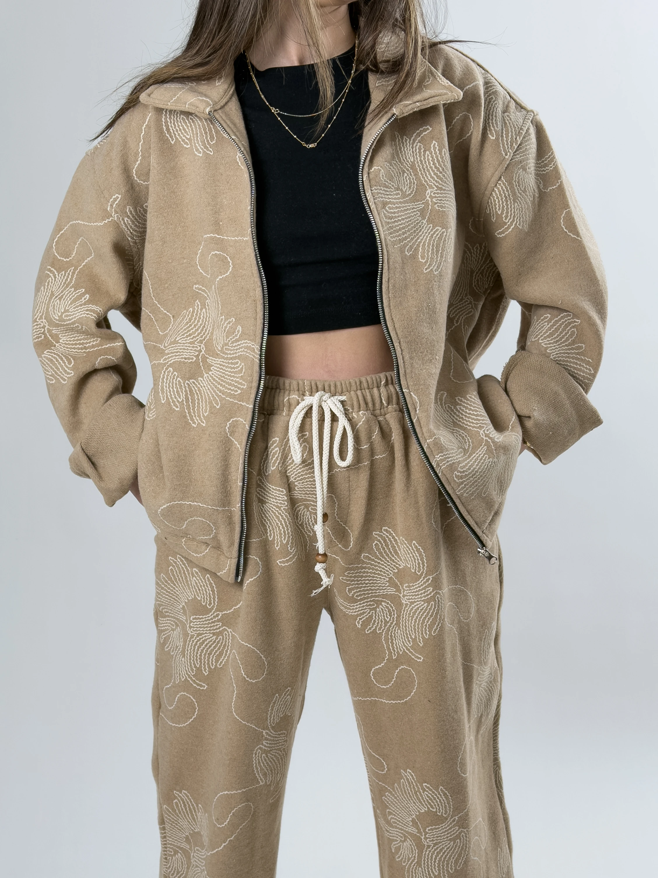 Nakış İşlemeli Kadın Bej Takım COC2641