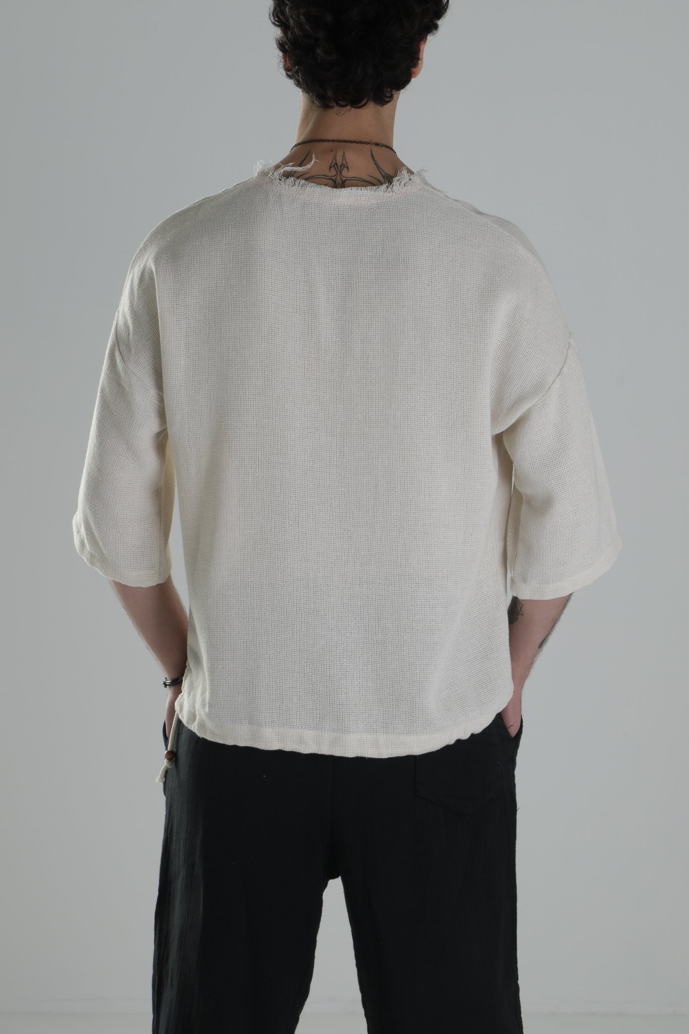 Etnik Desenli Buldan Kumaş T-Shirt