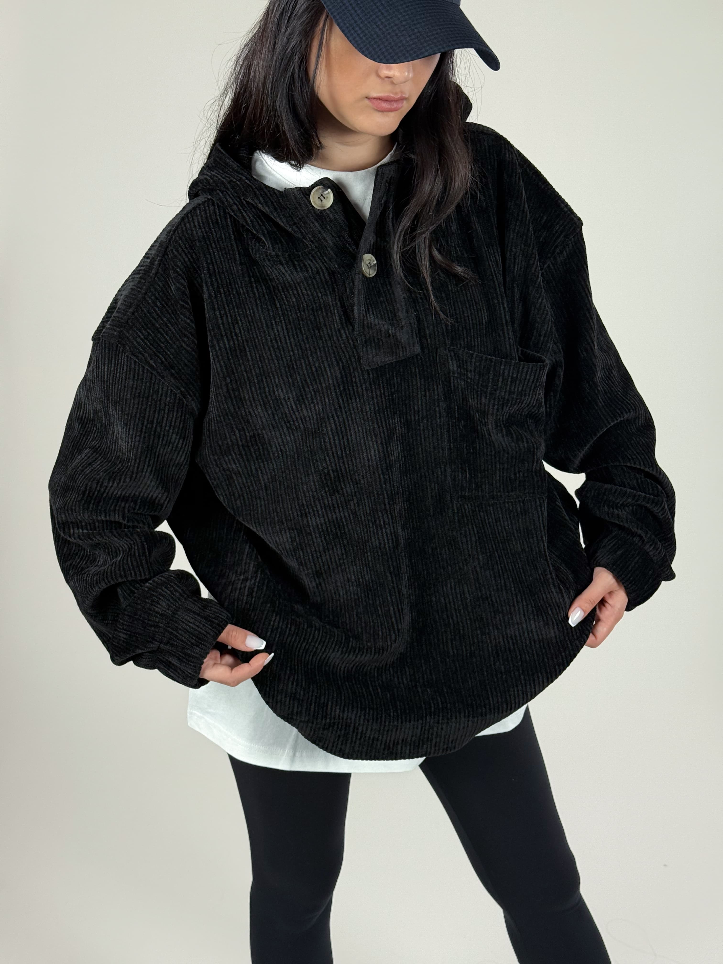 Kadife Dokulu Siyah Oversize Kapüşonlu Kadın Sweatshirt