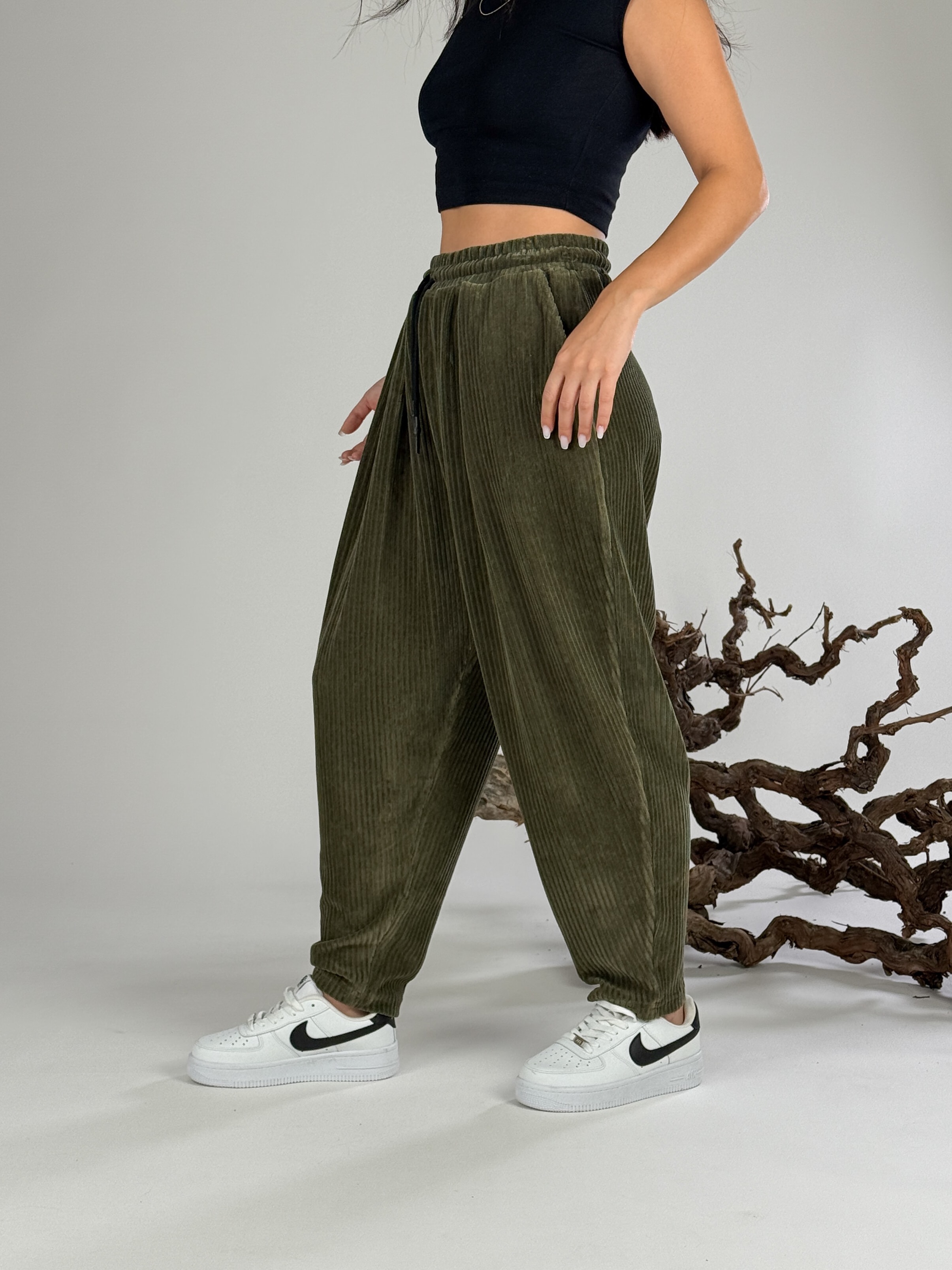 Yeşil Kadife Pileli Kadın Jogger Pantolon