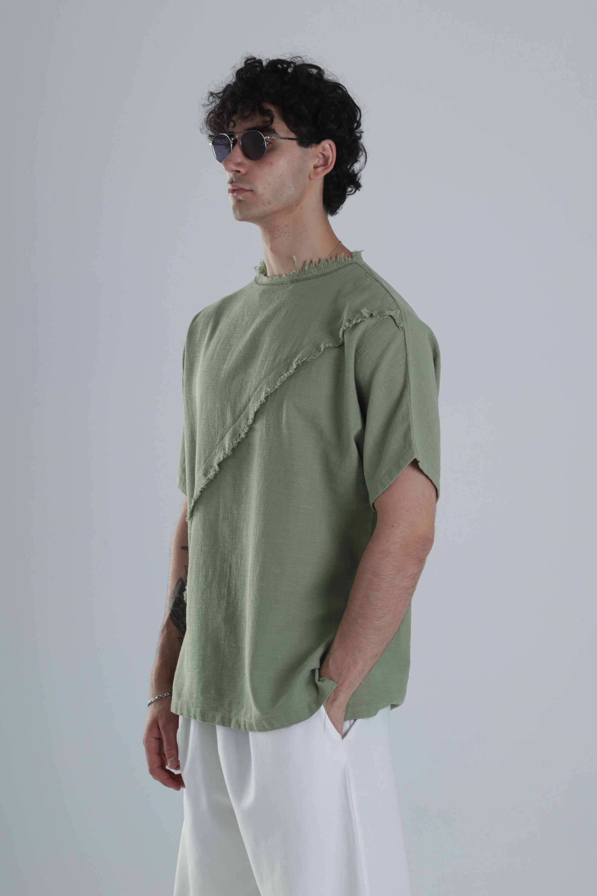 Tasarım Yeşil T-Shirt
