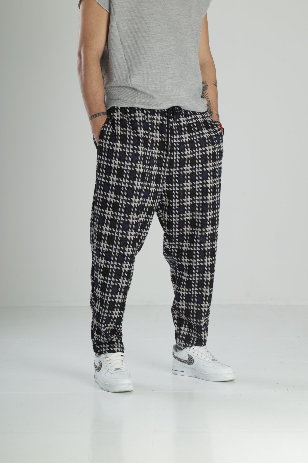 Lacivert Detaylı Baget Pantolon
