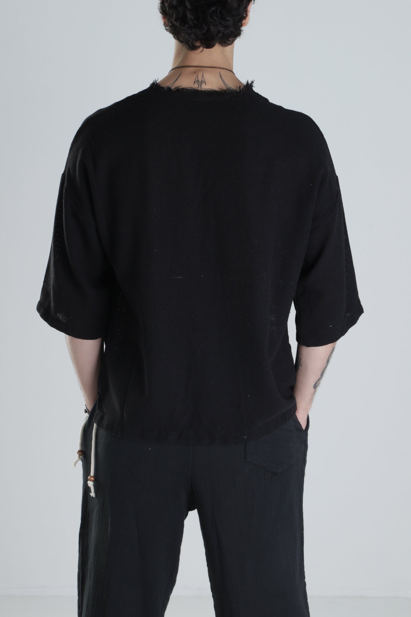 Buldan Kumaş Siyah T-Shirt