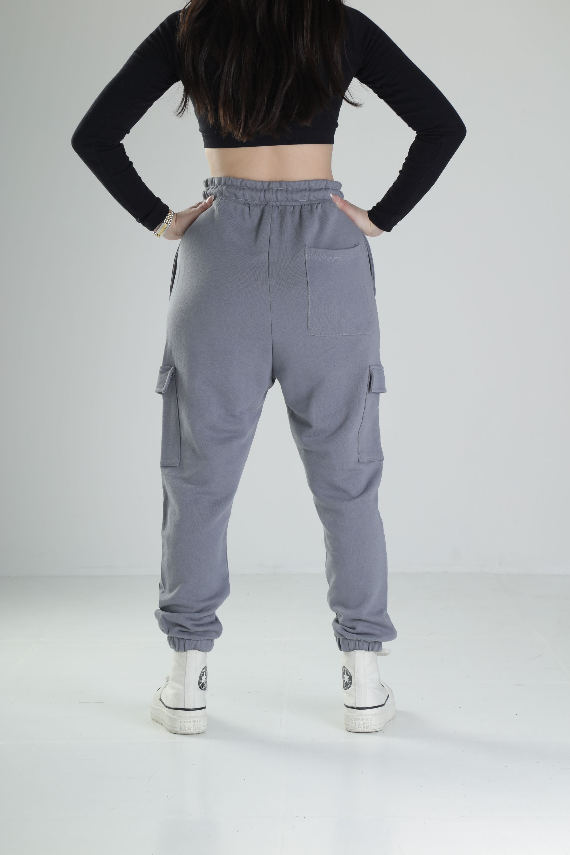 Gri Cep Detaylı Jogger Pantolon