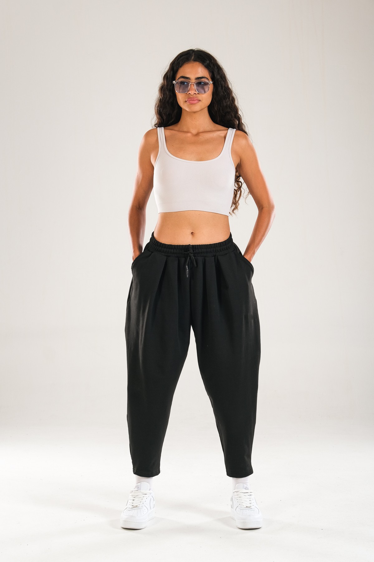 Pileli Siyah Jogger Pantolon