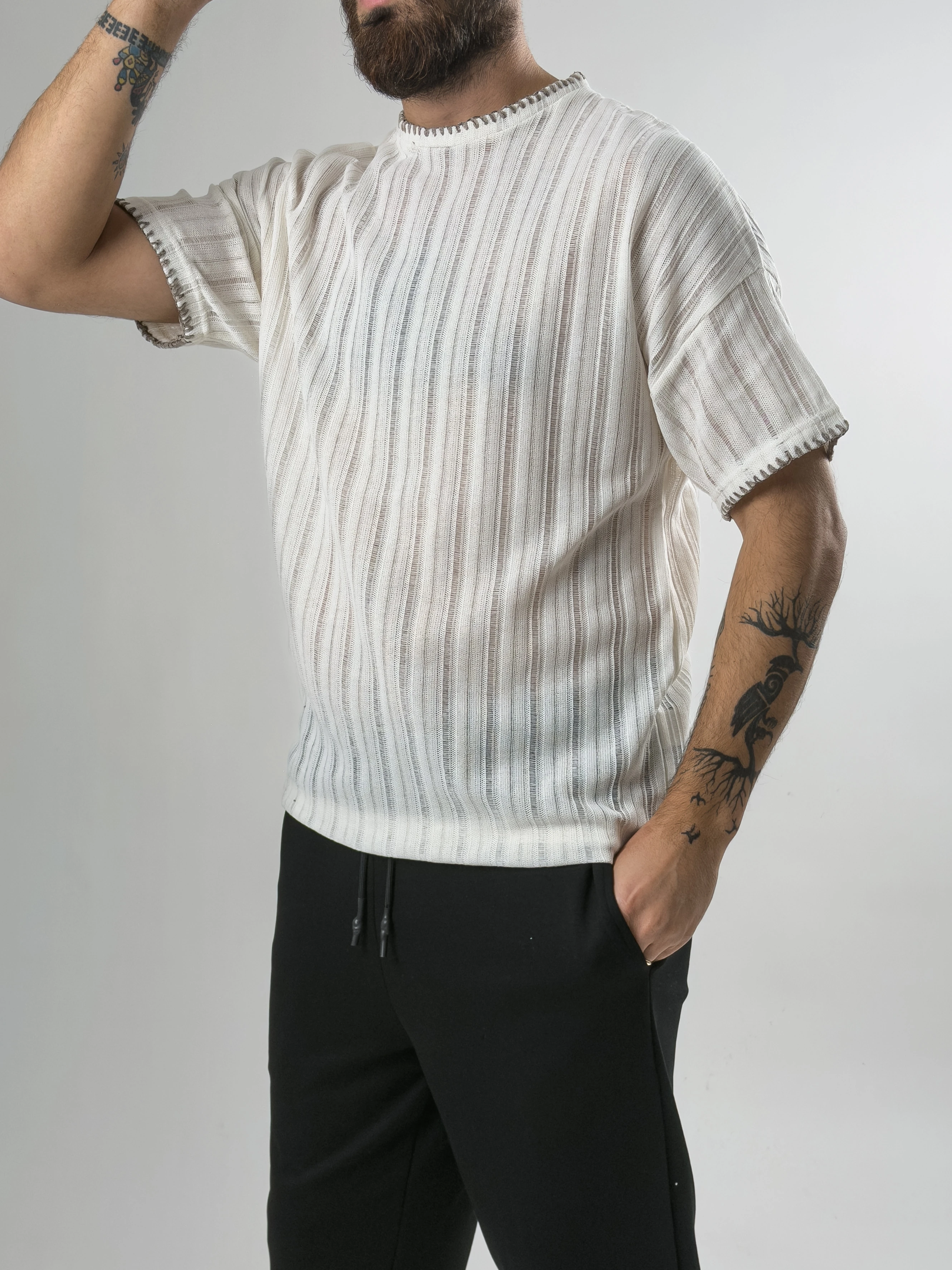 Yaka İp Detaylı Tasarım Erkek Ekru T-Shirt COC2610