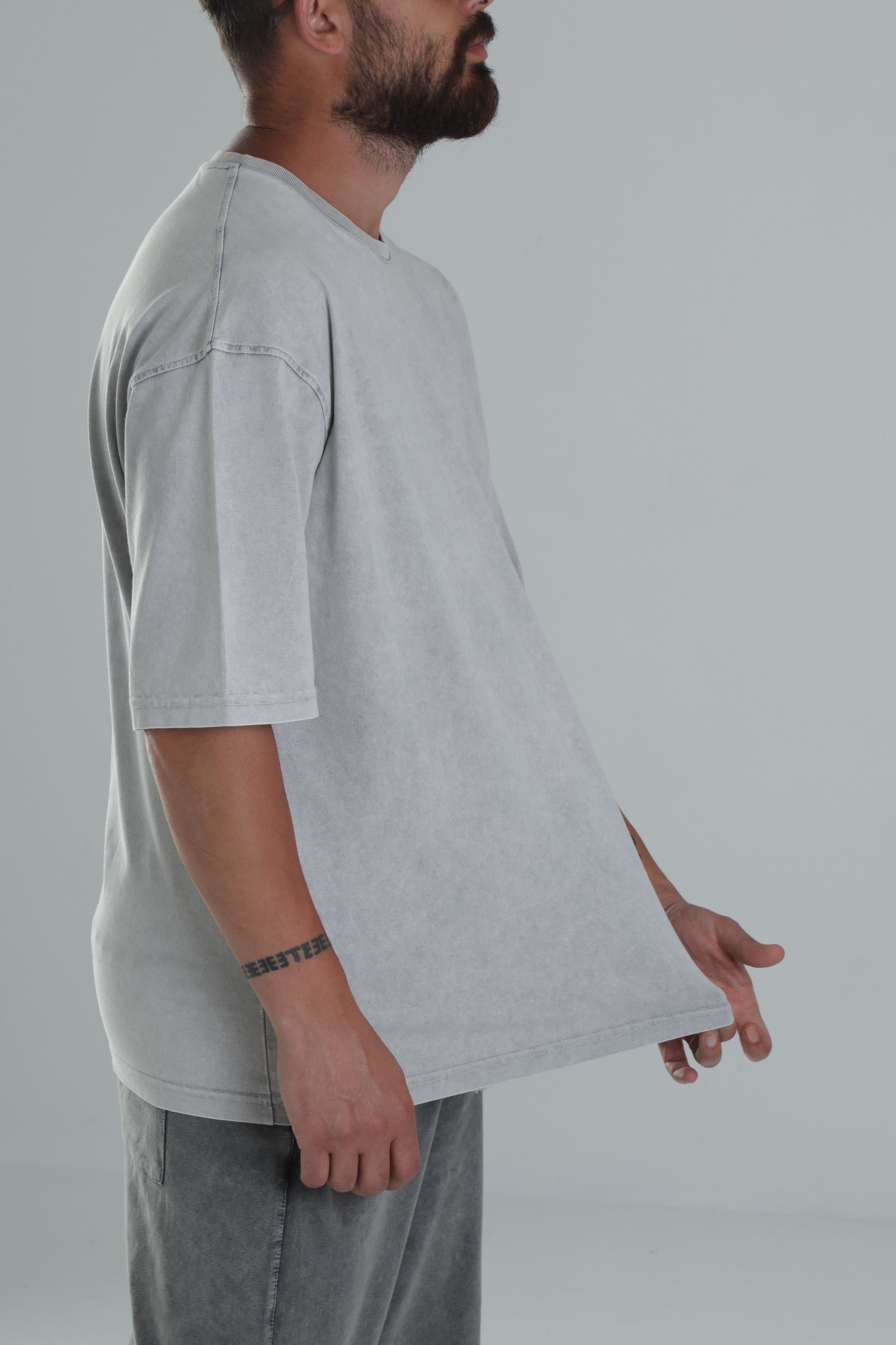 Yıkamalı Gri Oversize T-Shirt
