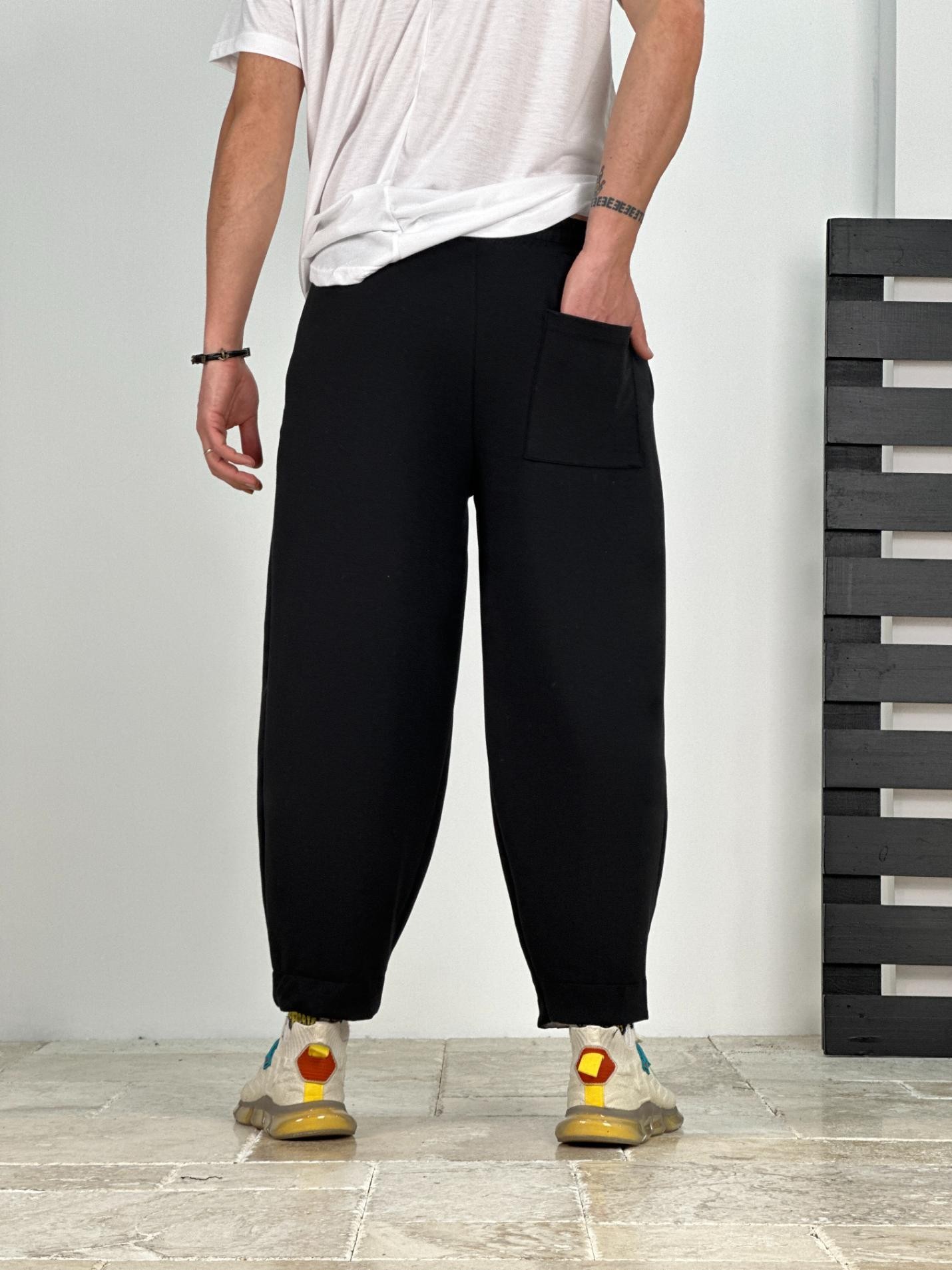 Double Paça Detaylı Siyah Pantolon