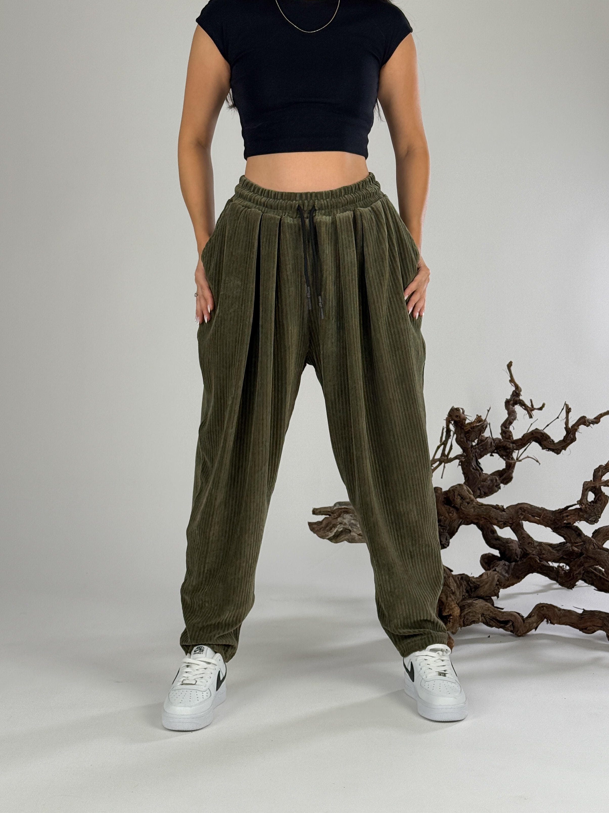 Yeşil Kadife Pileli Kadın Jogger Pantolon