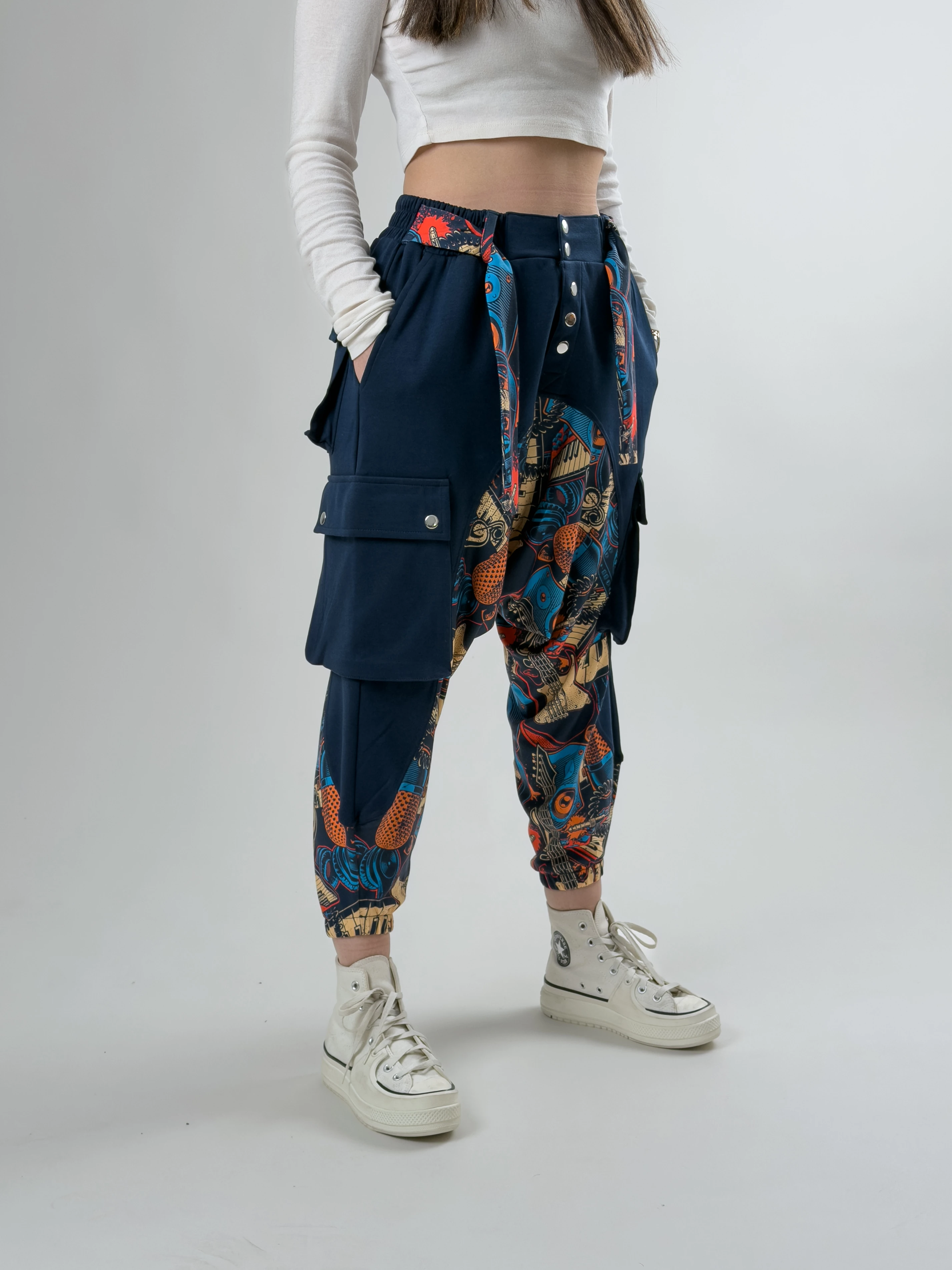 Garni Tasarım Kadın Lacivert Müzik Desenli Spor Şalvar COC2622