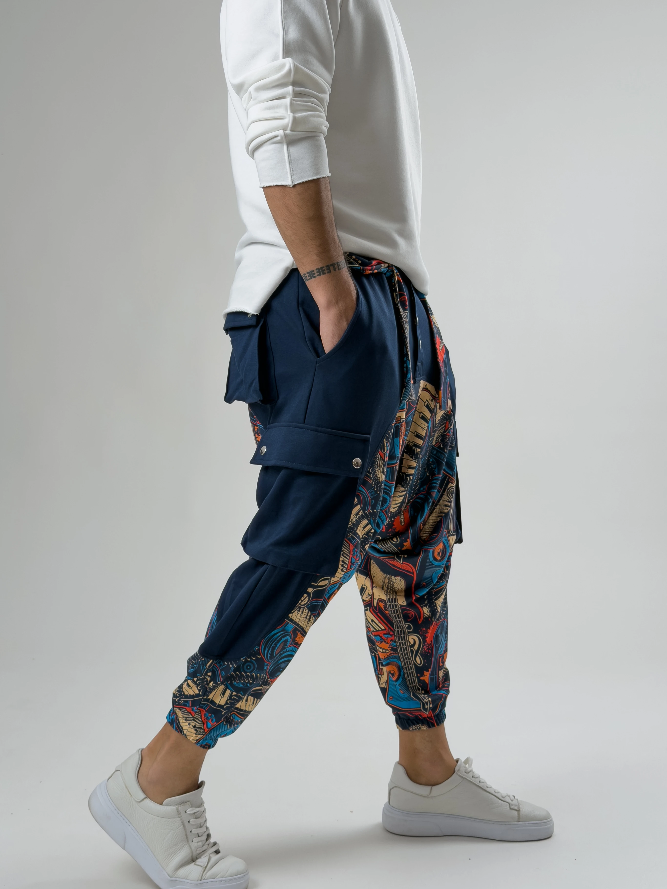 Garni Tasarım Erkek Müzik Desenli Lacivert Spor Şalvar COC2617