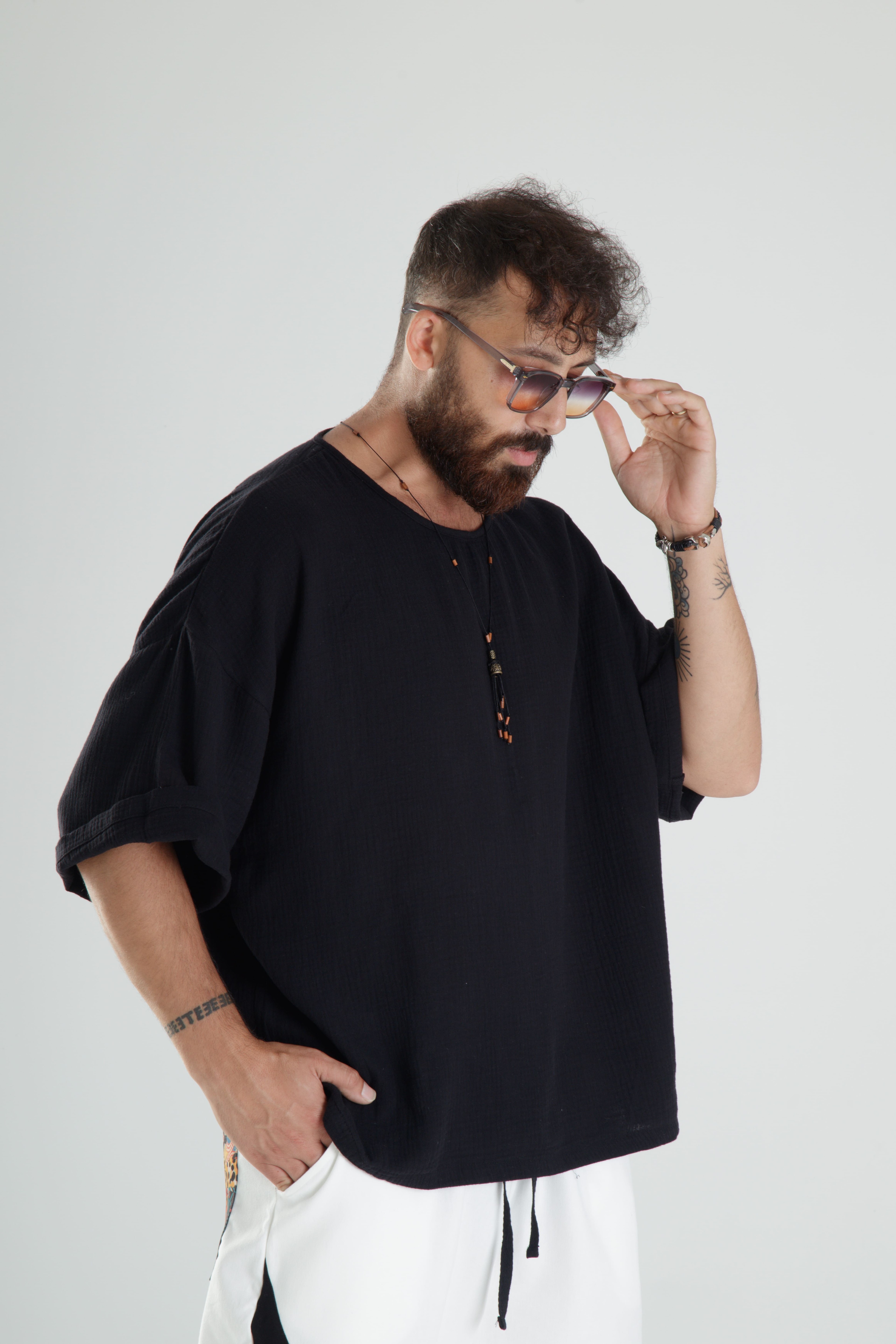 Siyah Müslin Kumaş Oversize Fakir Kol T-Shirt