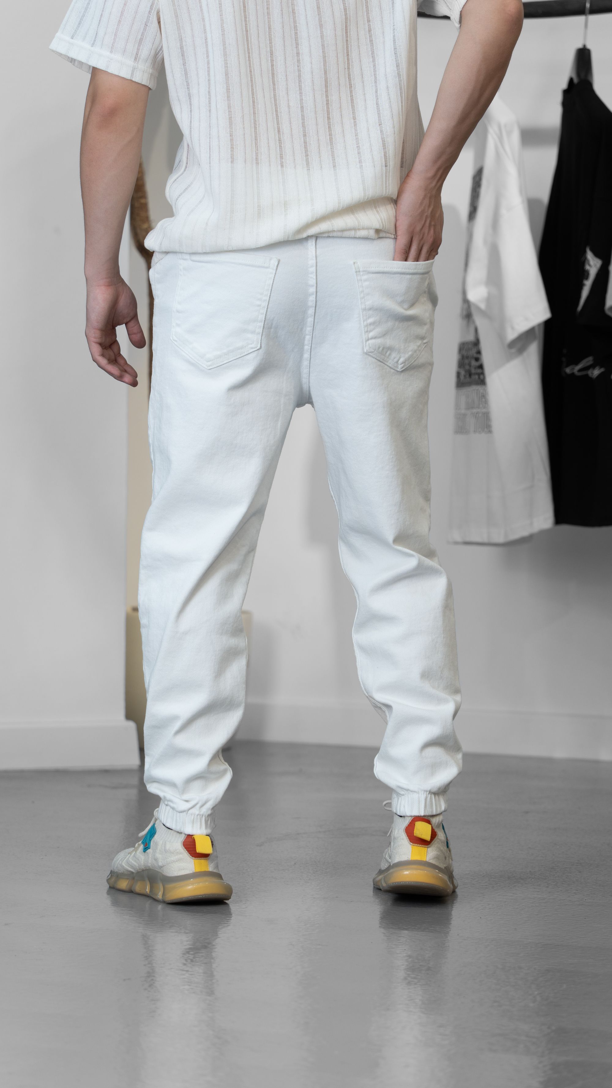 Beyaz Jogger