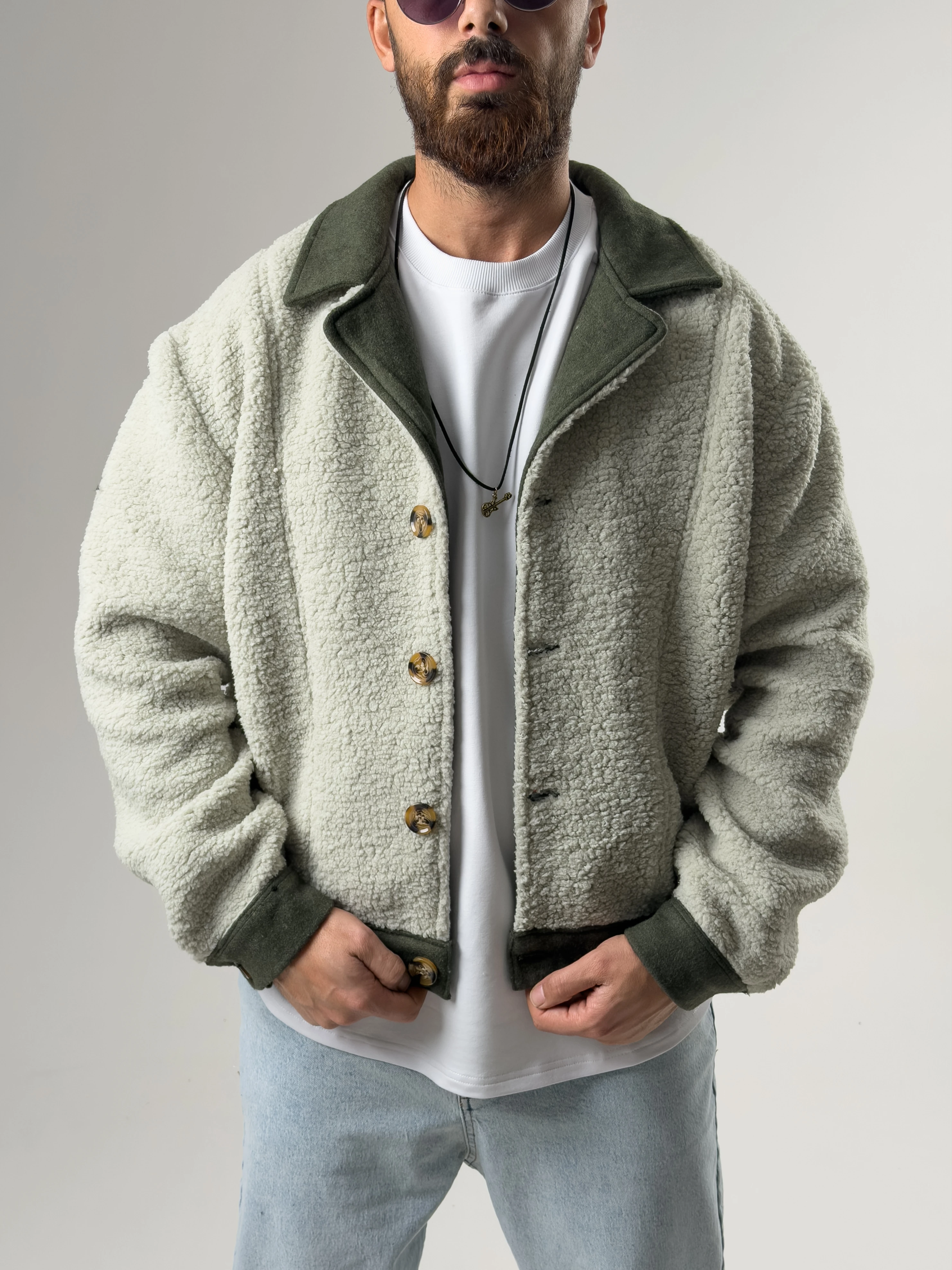 Erkek Kaşe Detaylı Yeşil Peluş Hırka COC2587