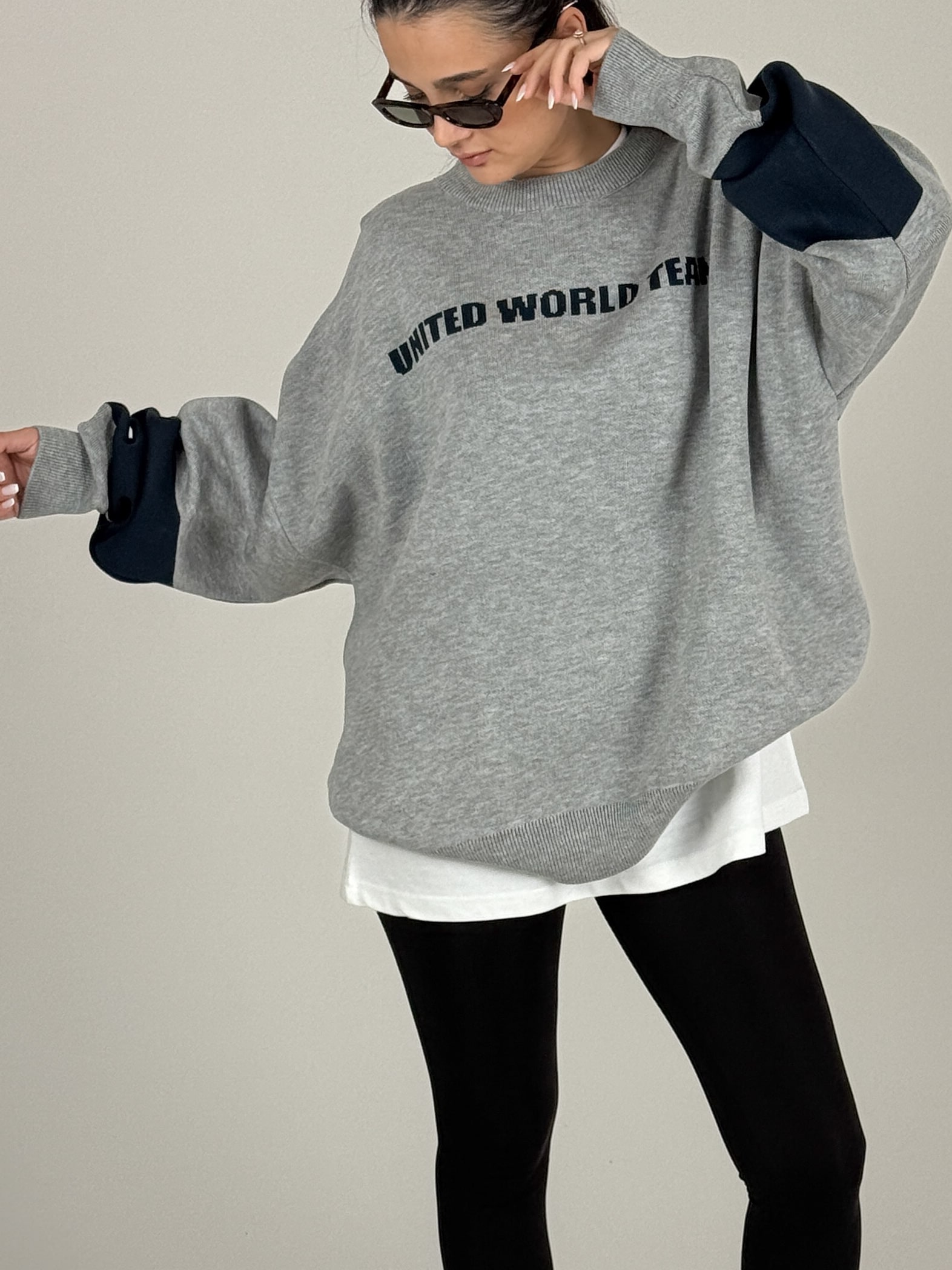 Oversize Gri New York Kadın Triko Sweat