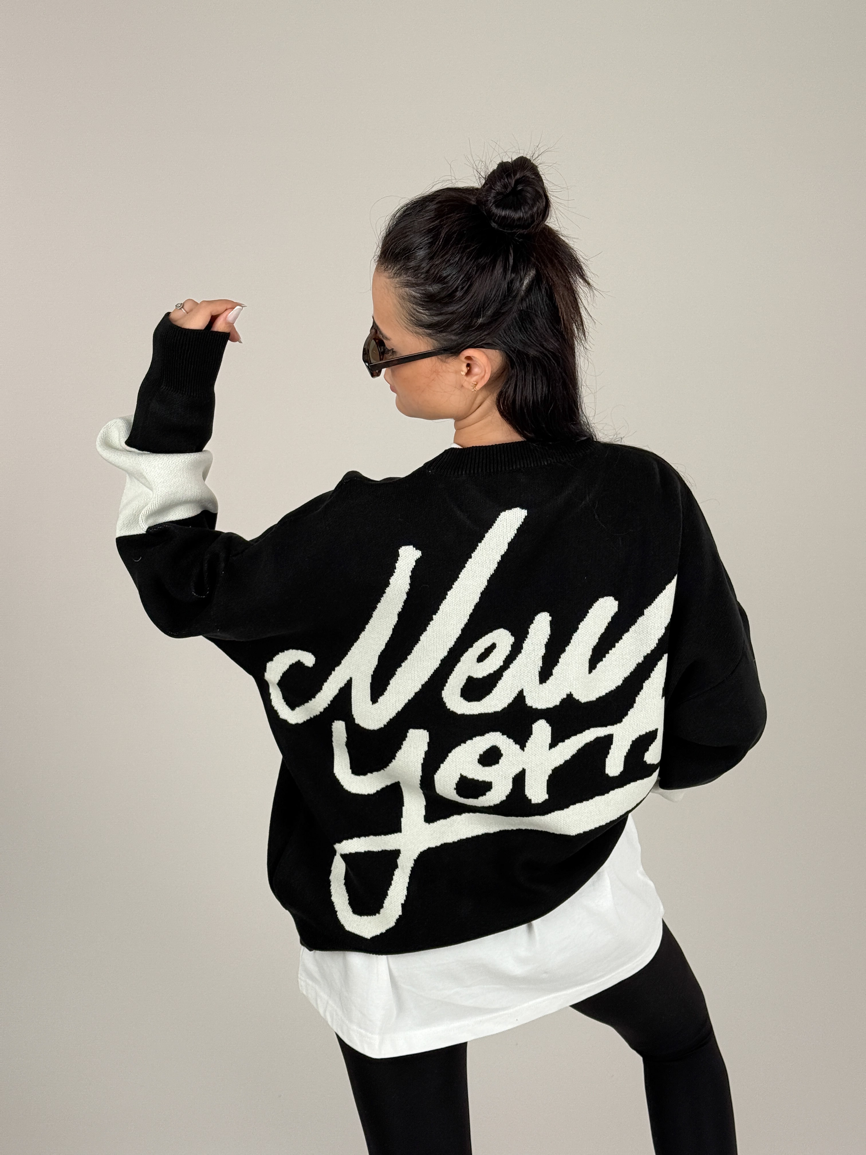 Oversize Siyah New York Kadın Triko Sweat