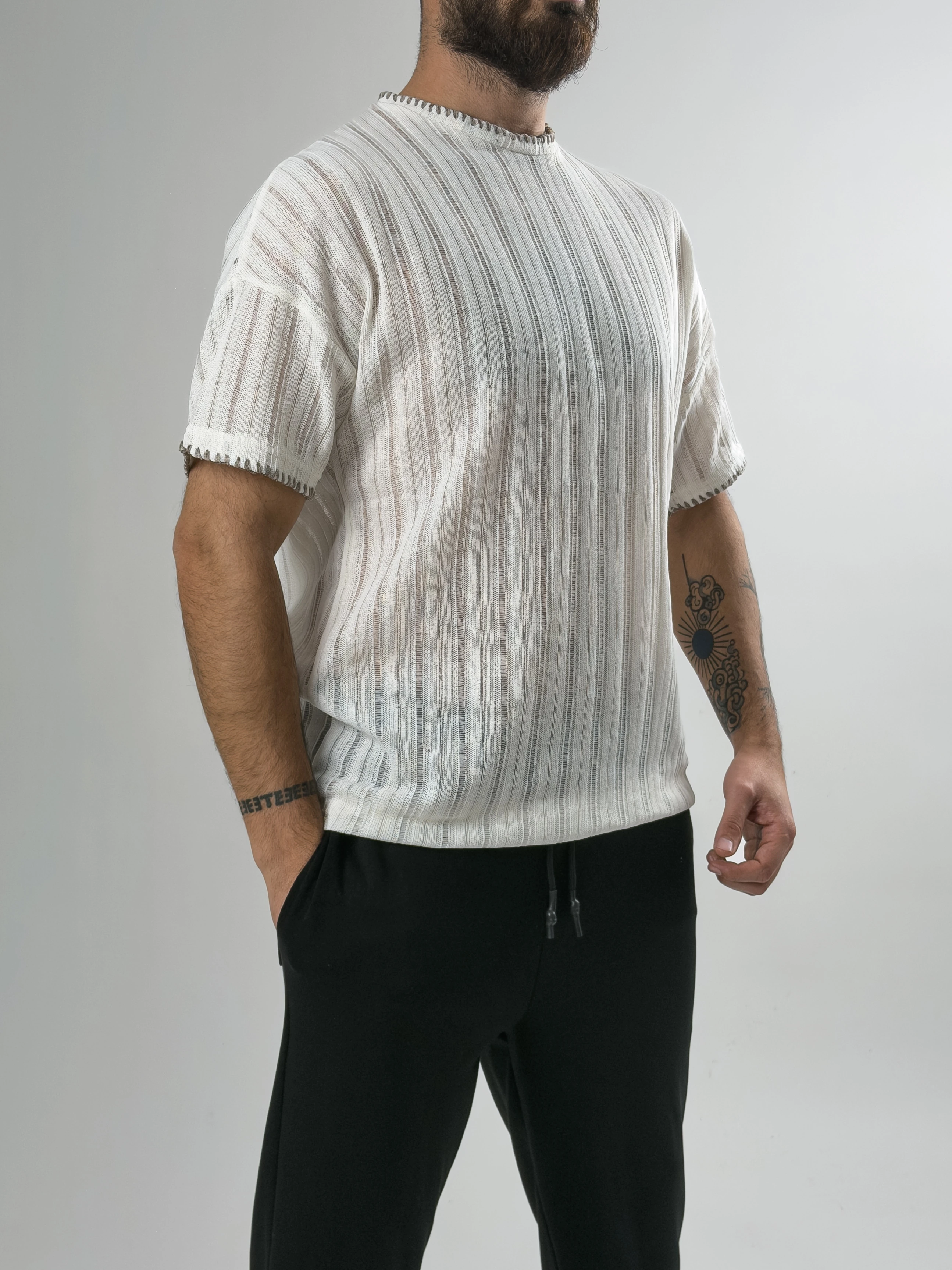 Yaka İp Detaylı Tasarım Erkek Ekru T-Shirt COC2610