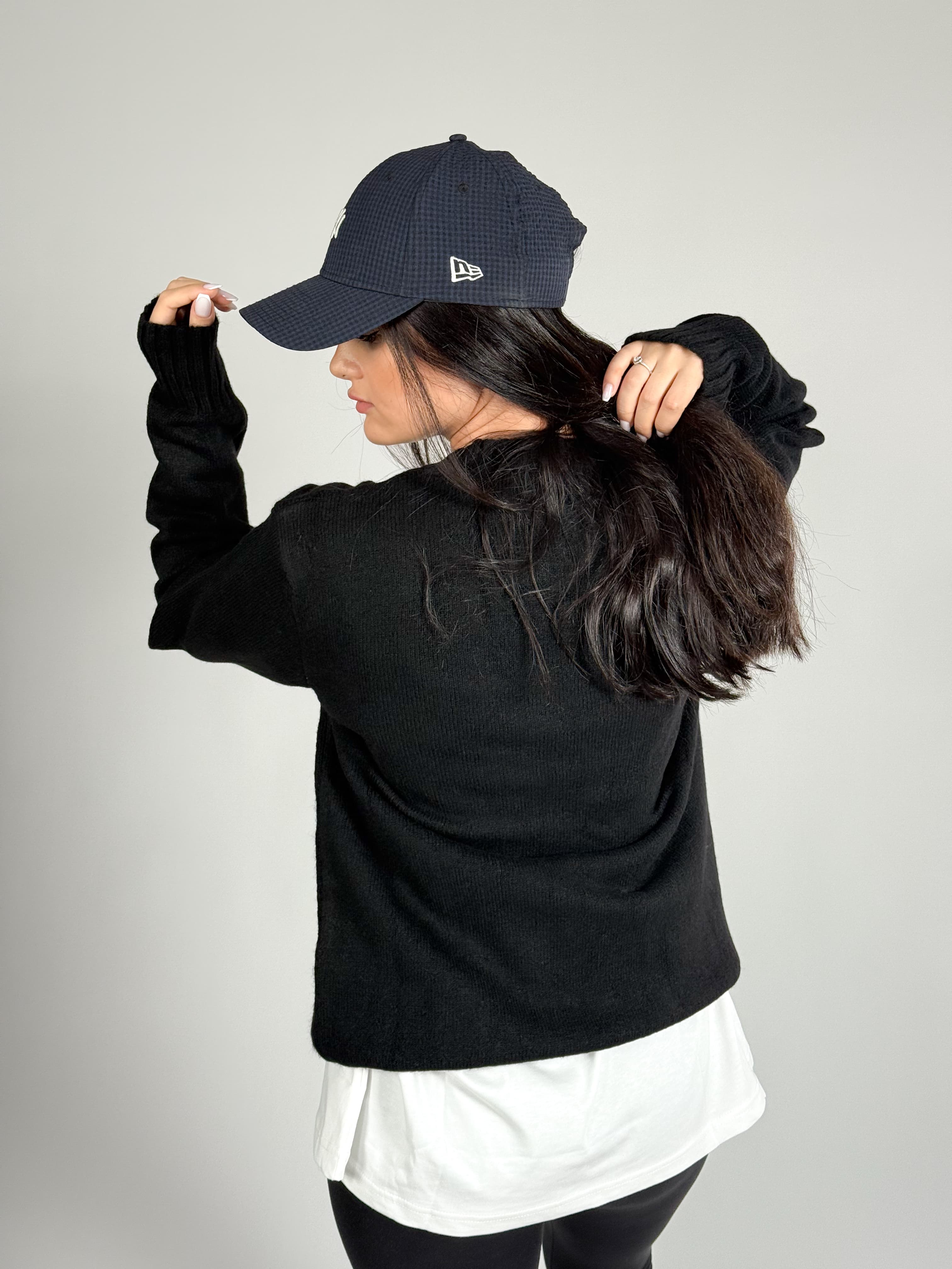 Basic Siyah Kadın Sweatshirt
