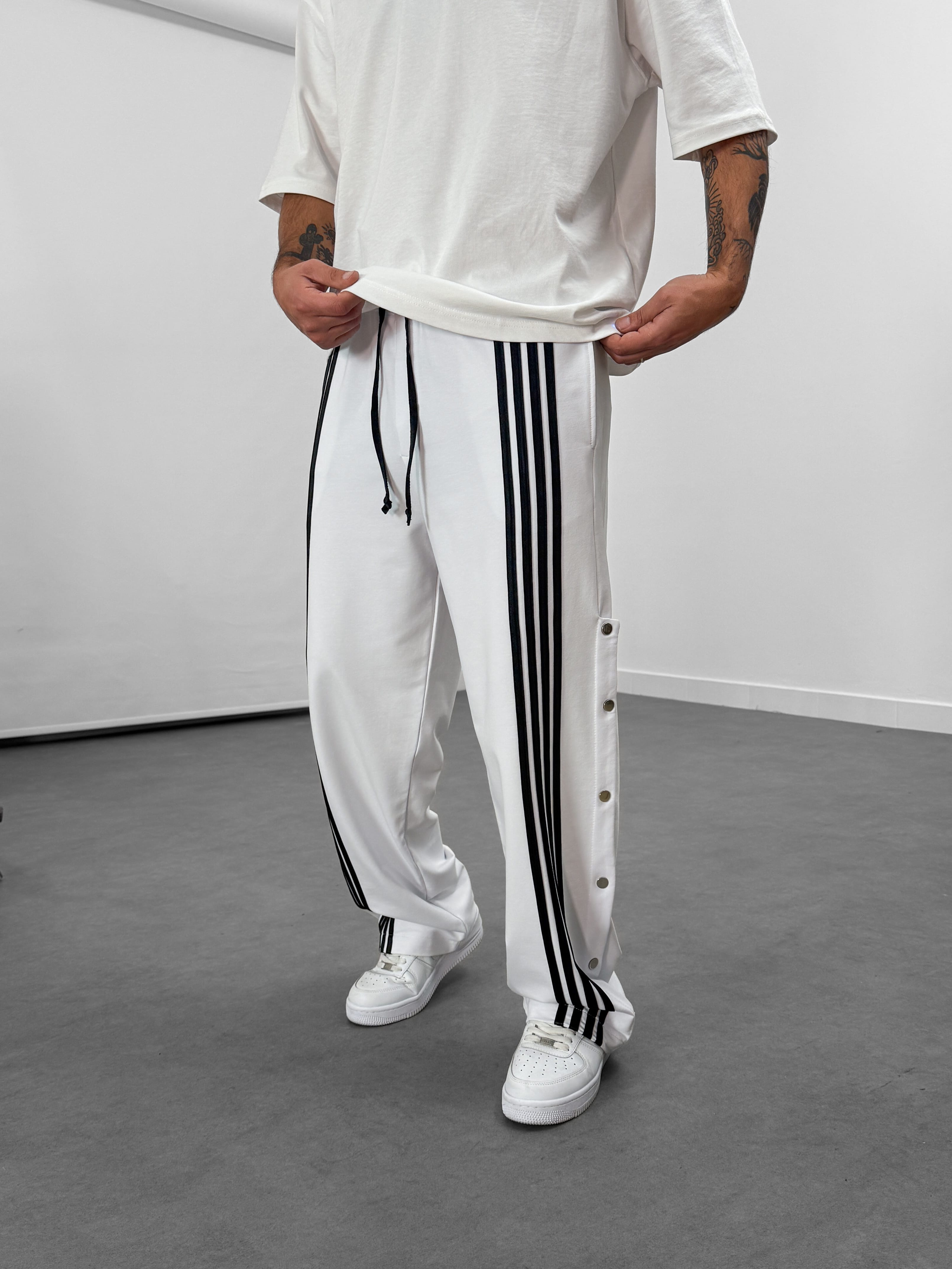 Şeritli Beyaz Erkek Baggy Pantolon