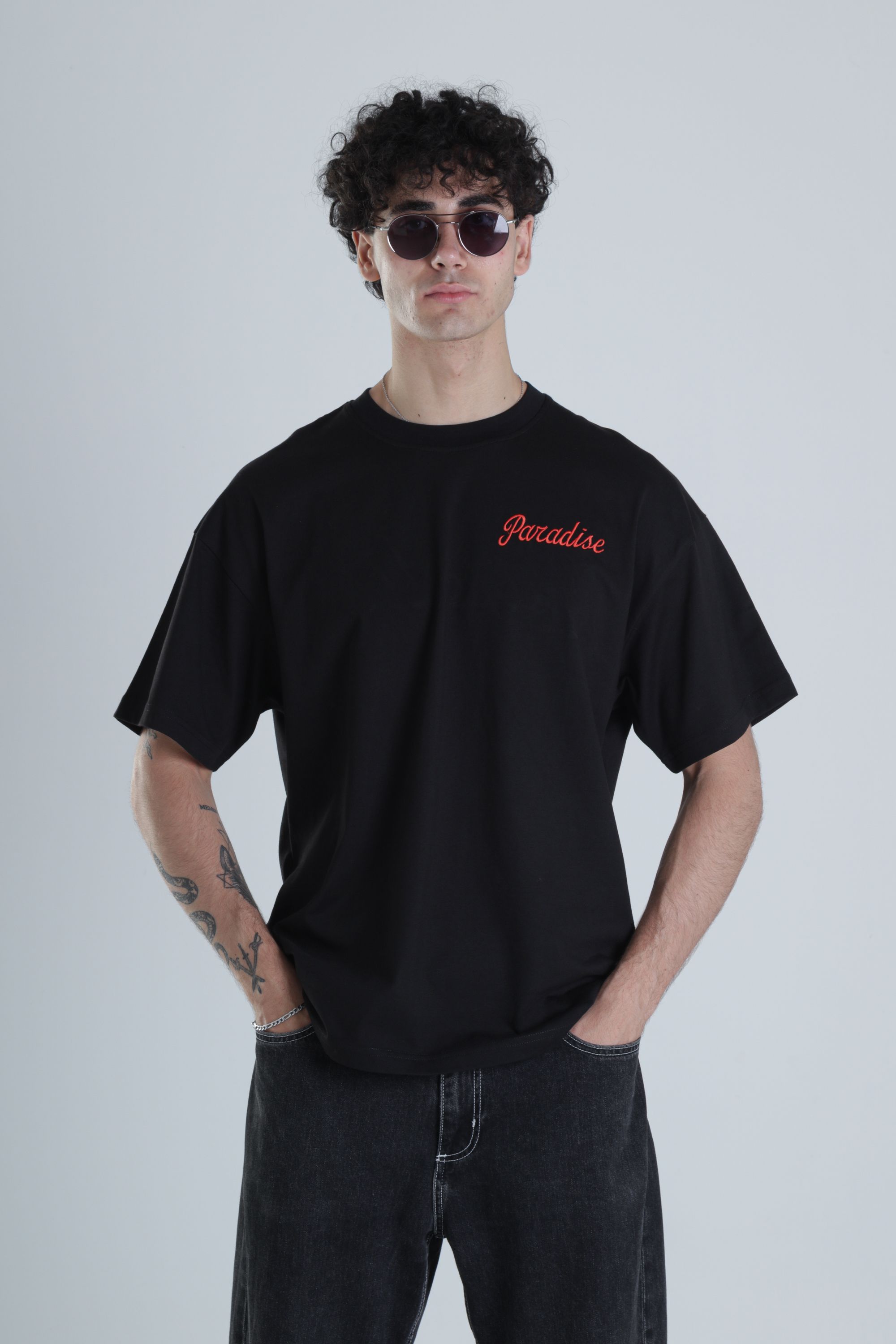 Paradise Siyah Oversize Tasarım T-Shirt