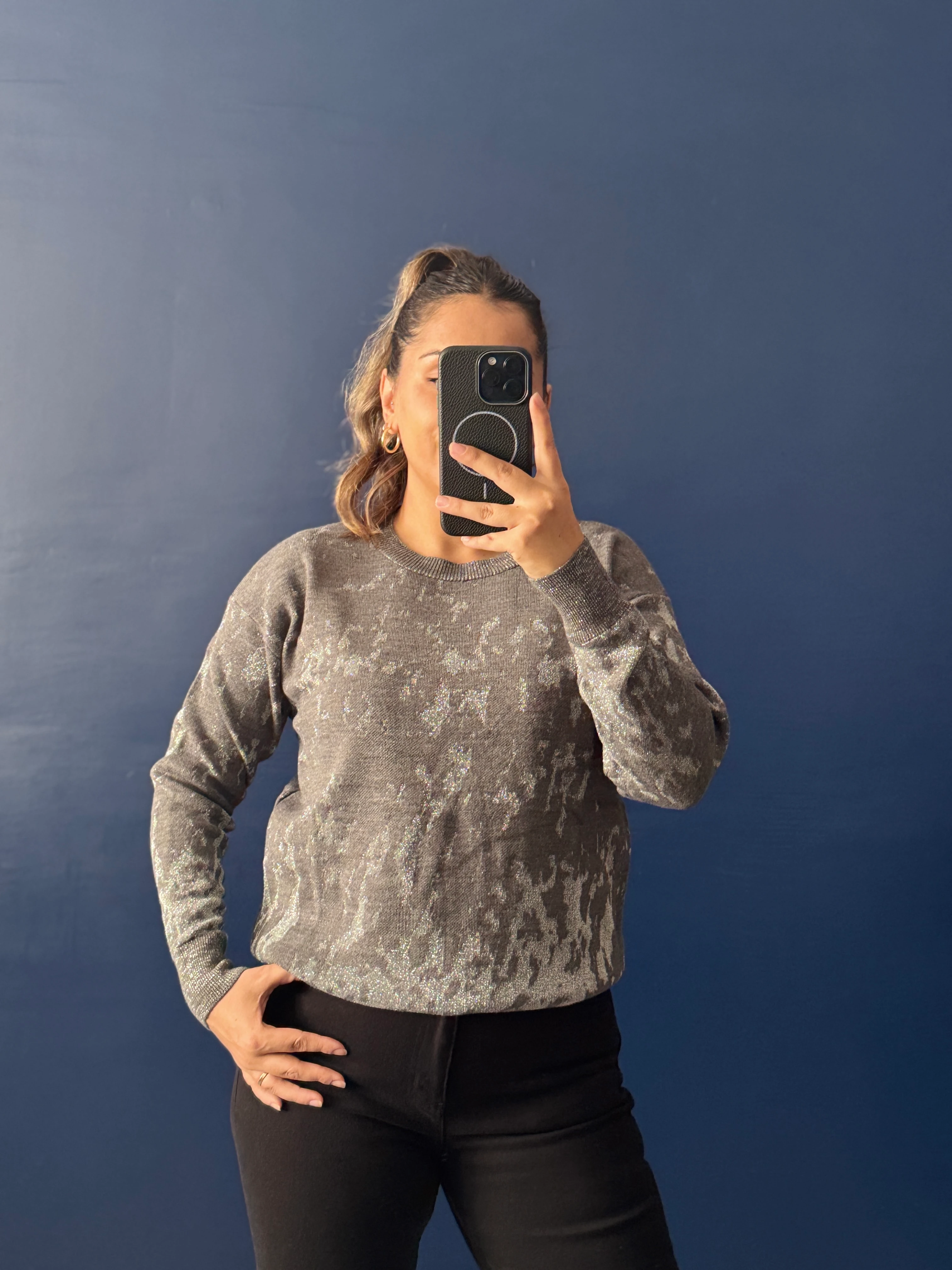 Gri Gümüş İp Detaylı Triko