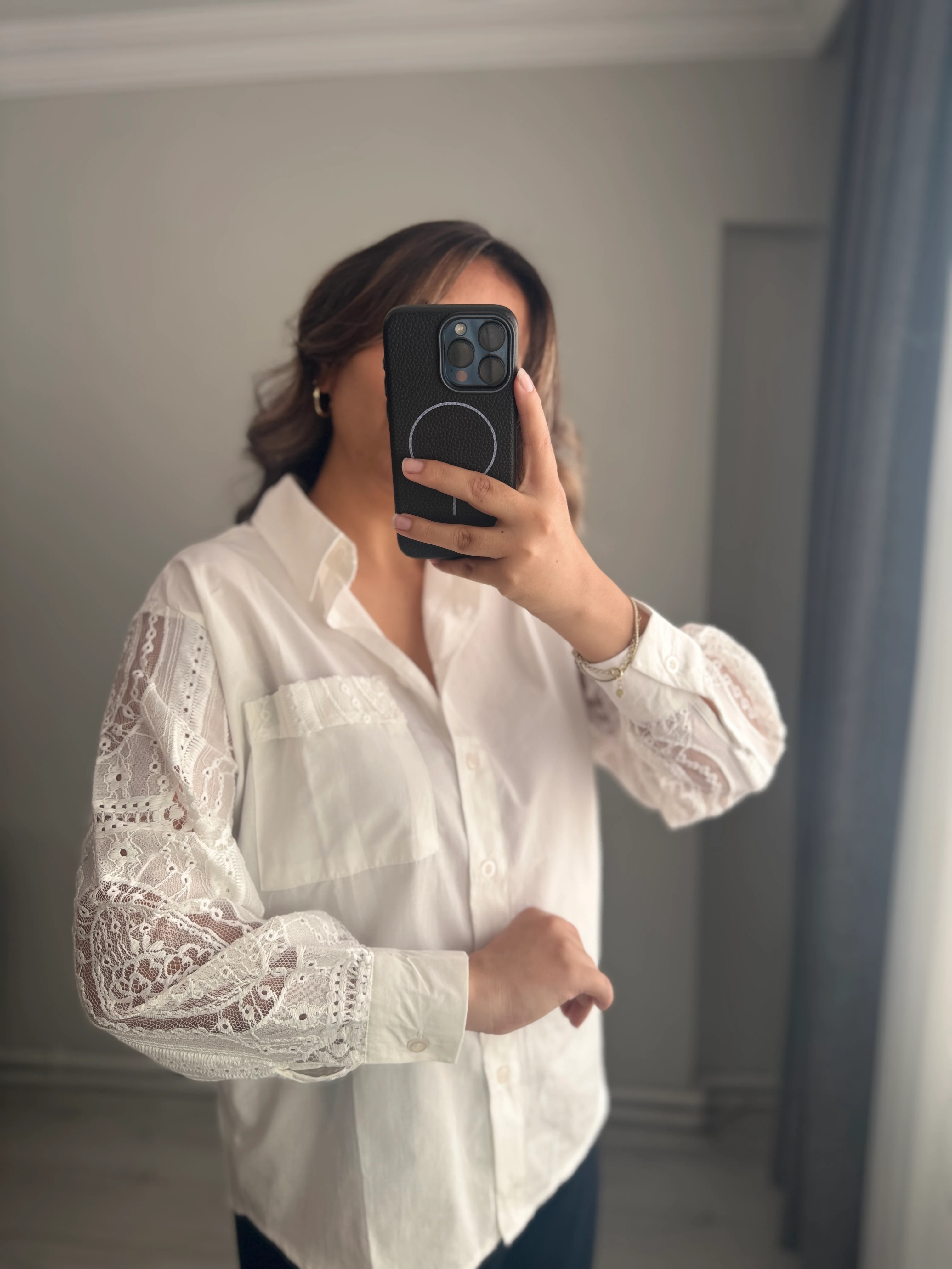 Dantel Beyaz Gömlek 