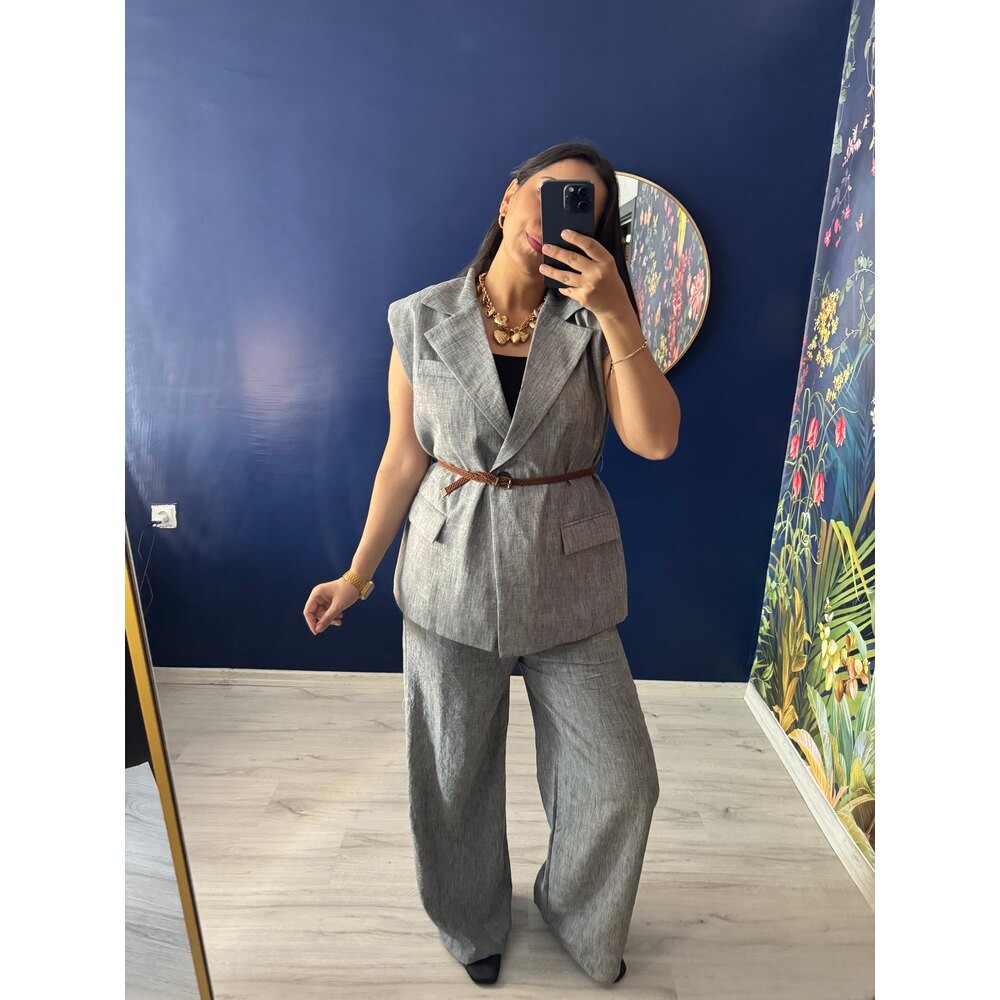 Gri Vatkalı Yelekli Takım