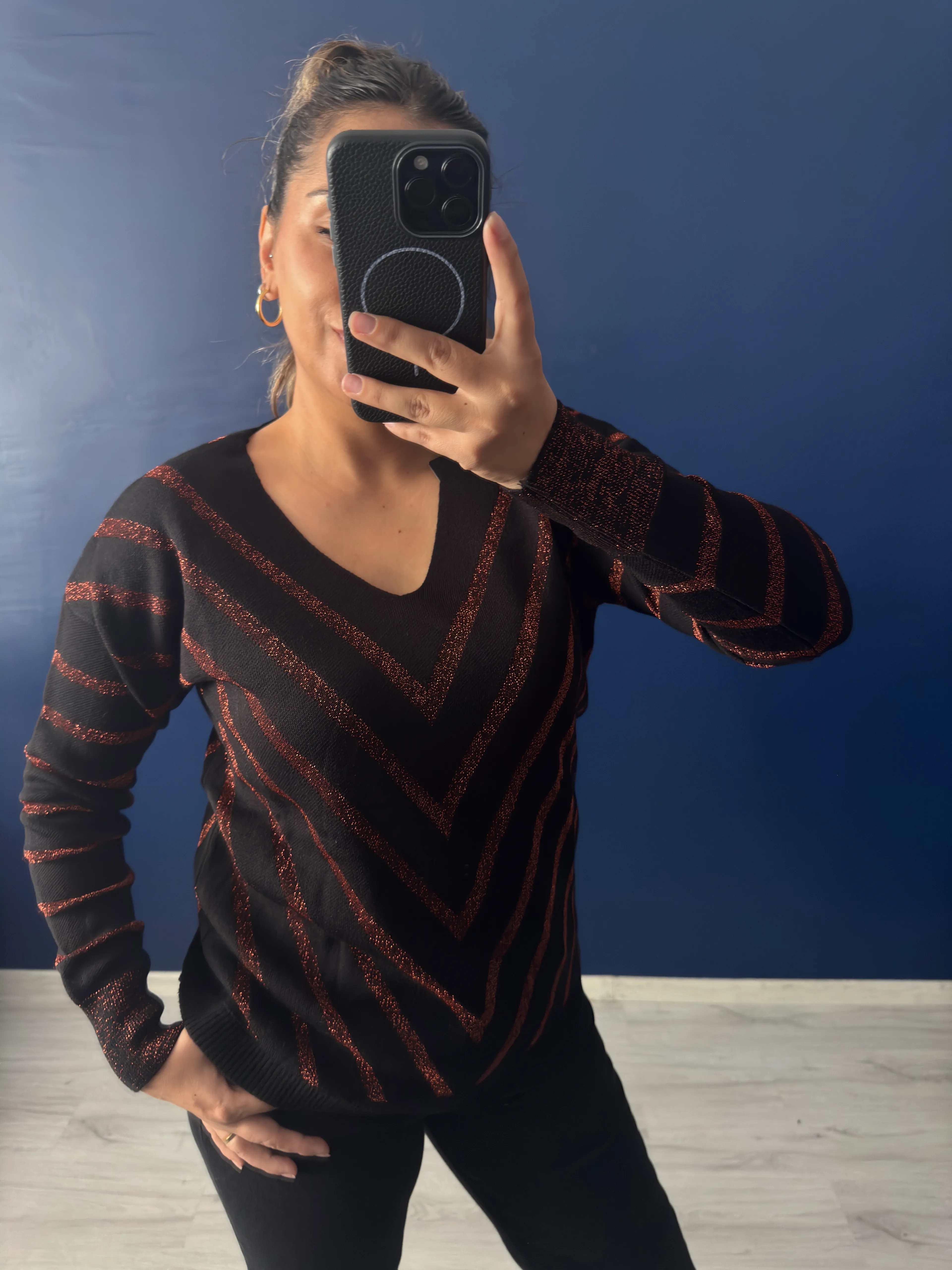 Bakır Renk Detaylı Triko