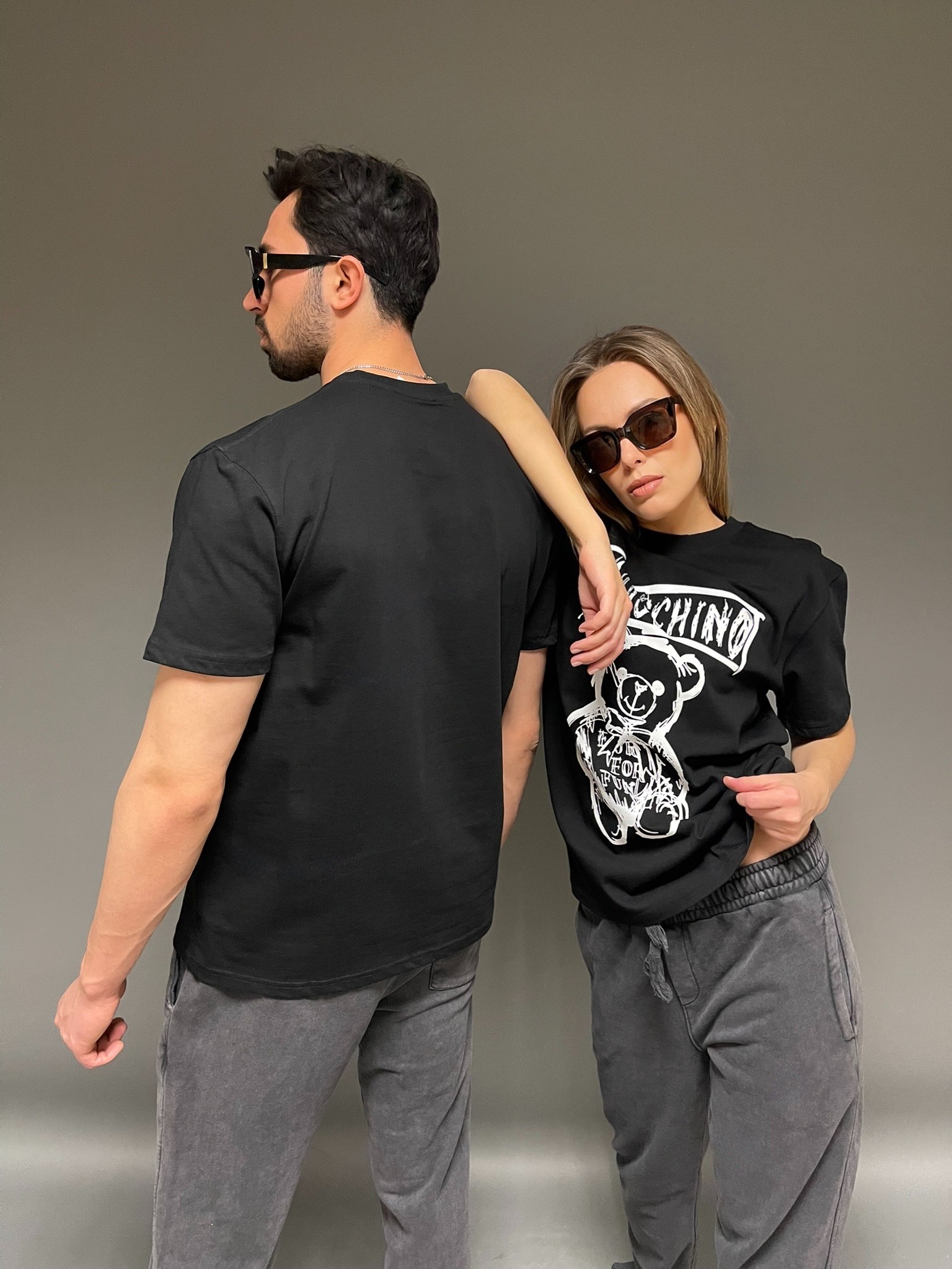 Moschino' Baskılı Unisex T-Shirt - Siyah