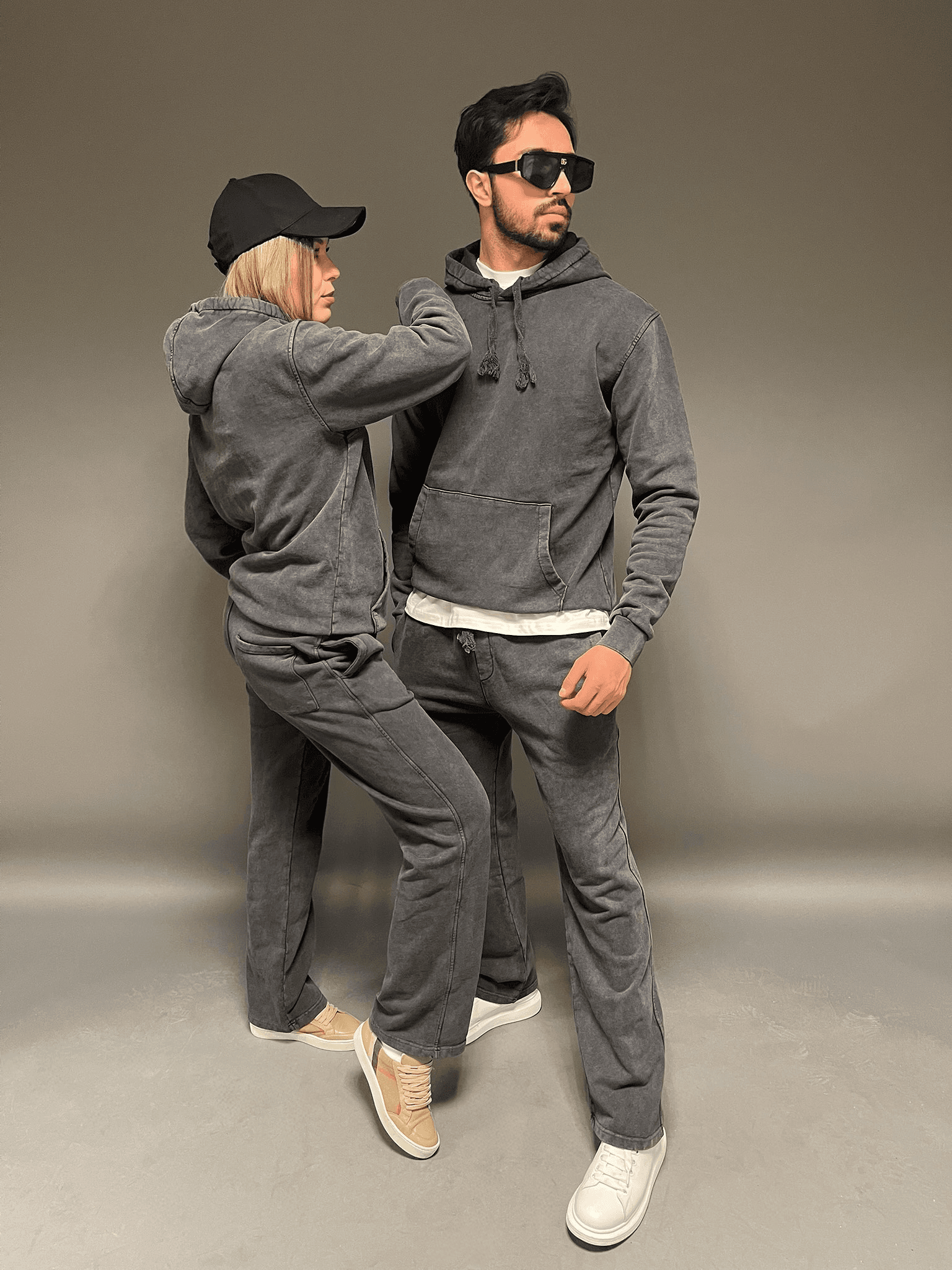 Unisex Rahat Kesim Cepli Eşofman Altı - Siyah