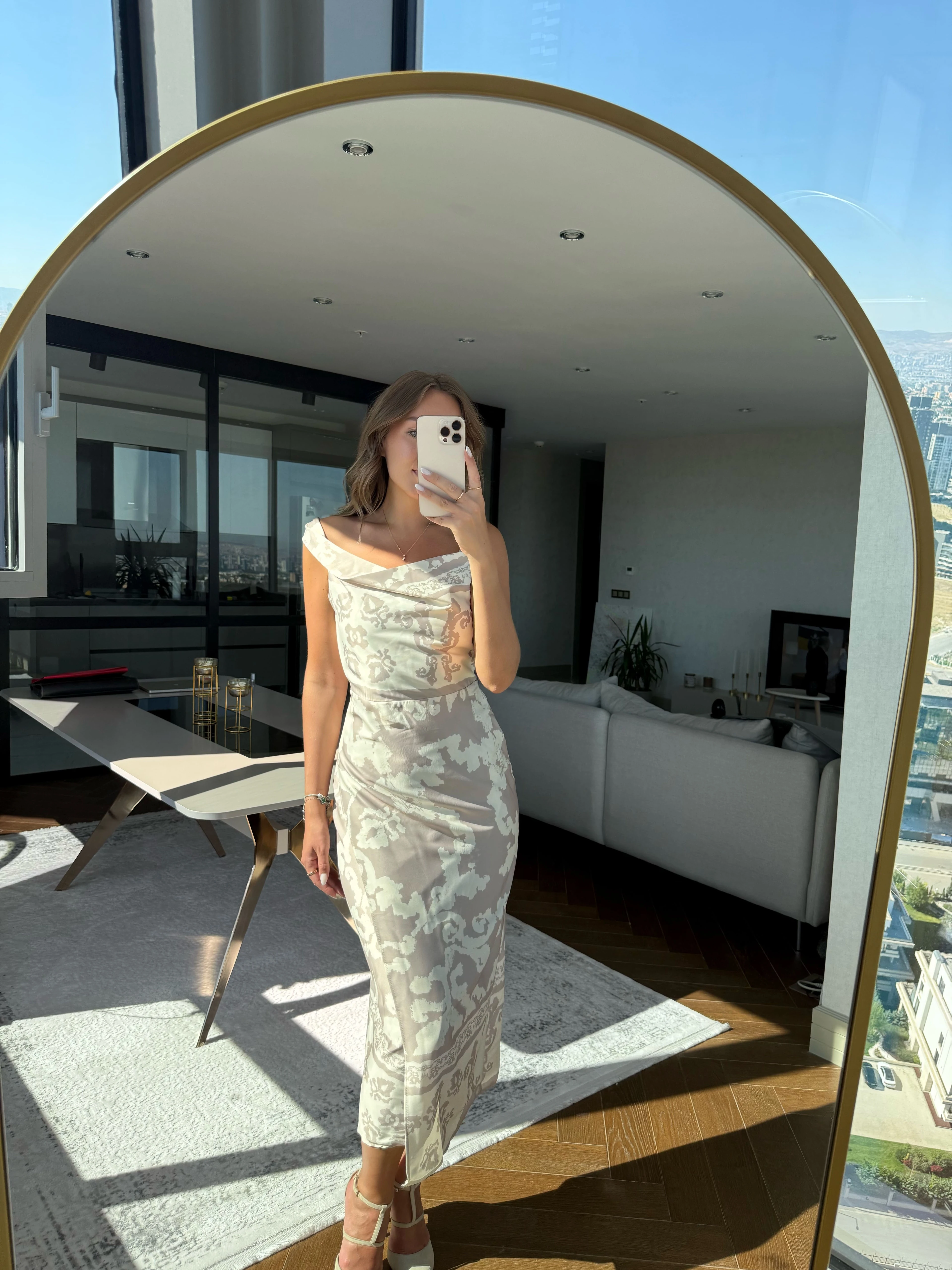 Degaje Askılı Elbise