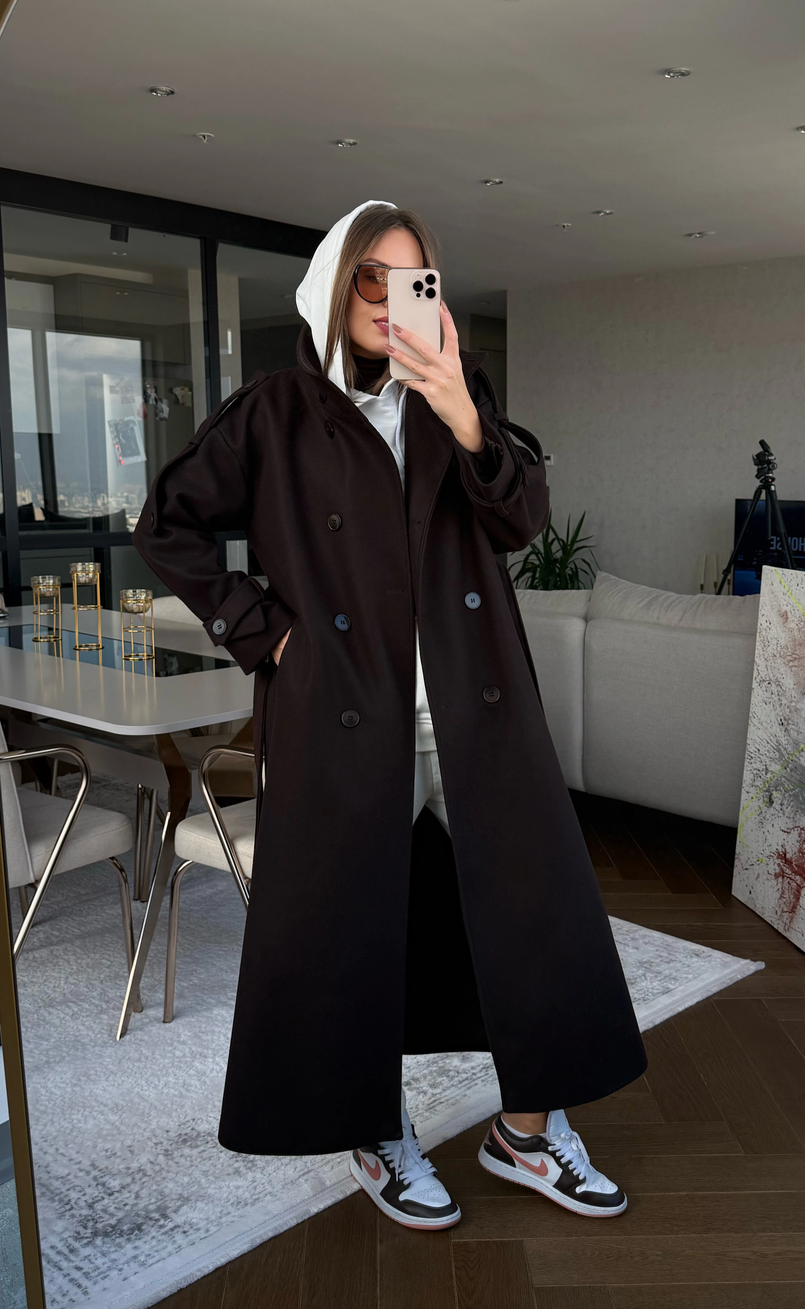 Düğmeli Uzun Kaşe Kaban