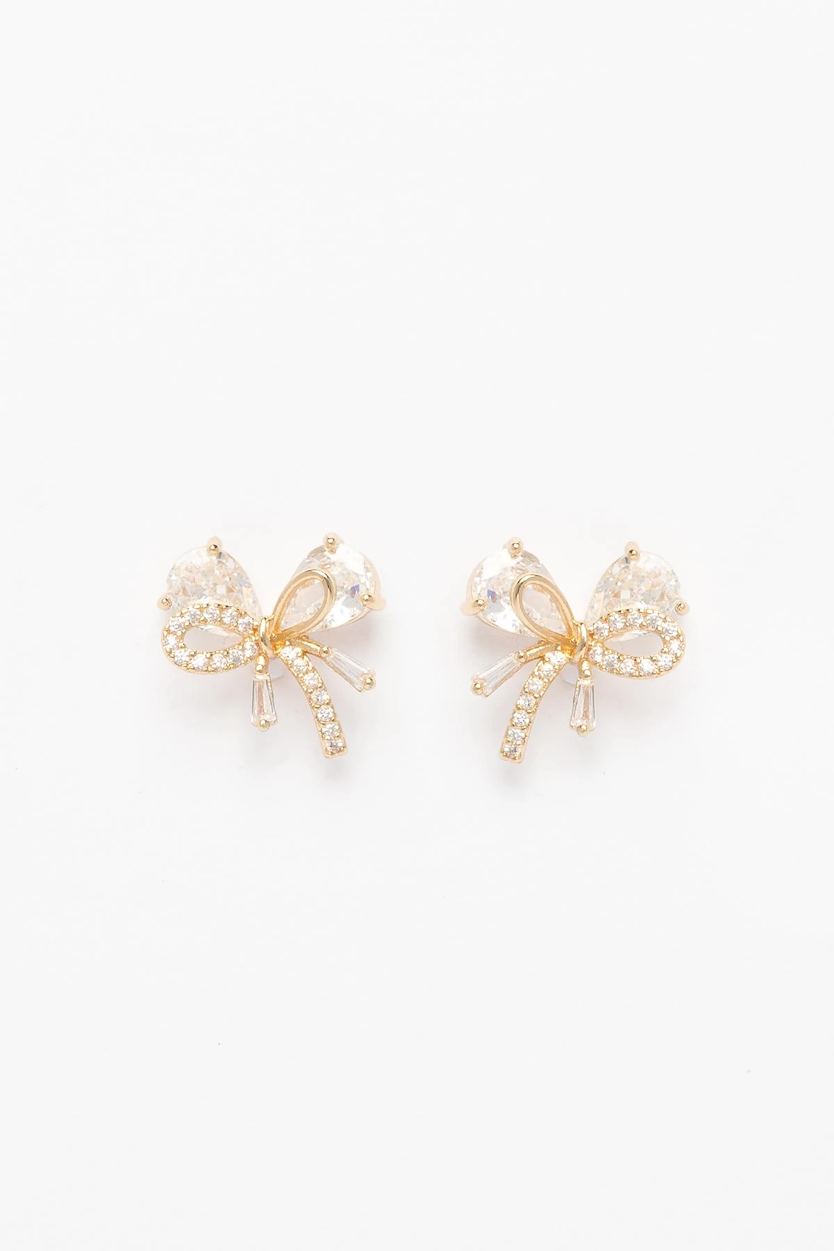 Gold Kristal Taş Detay Kurdela Tasarım Glory Küpe AKE9488