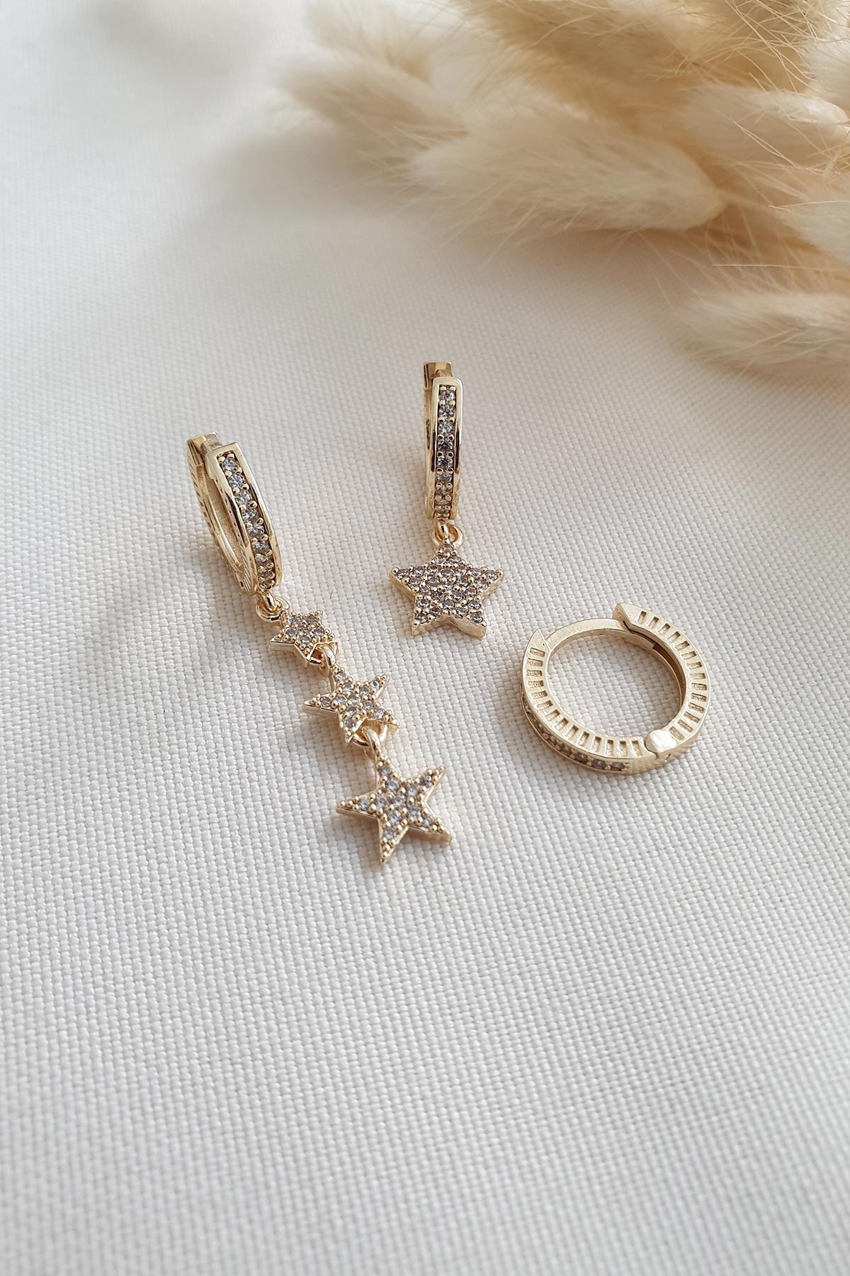 Gold Samanyolu Çoklu Küpe Ake3653
