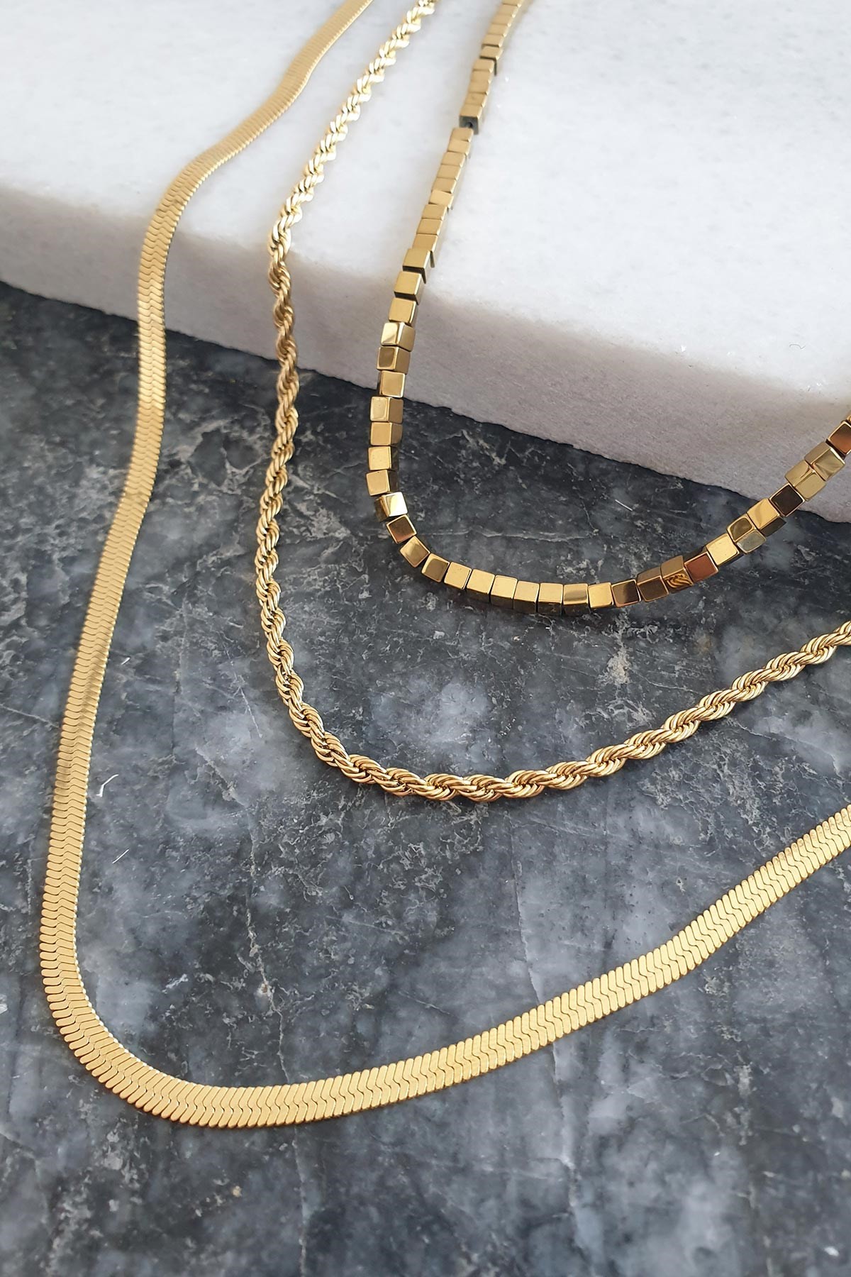 Gold Küpçük Üçlü Zincir Çelik Kolye 50 Cm AKL1508