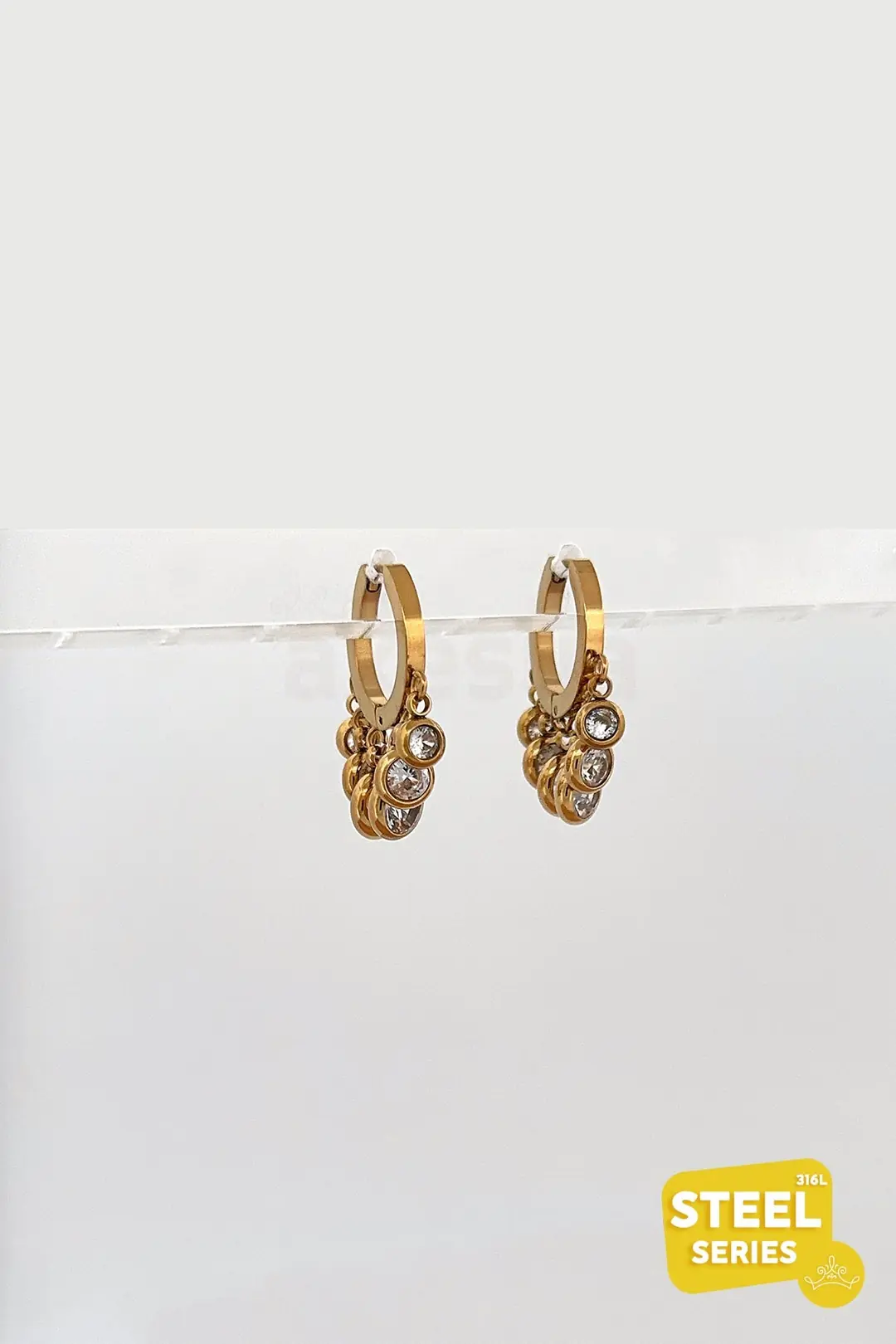 Gold Kristal Shakira Çelik Küpe AKE5649