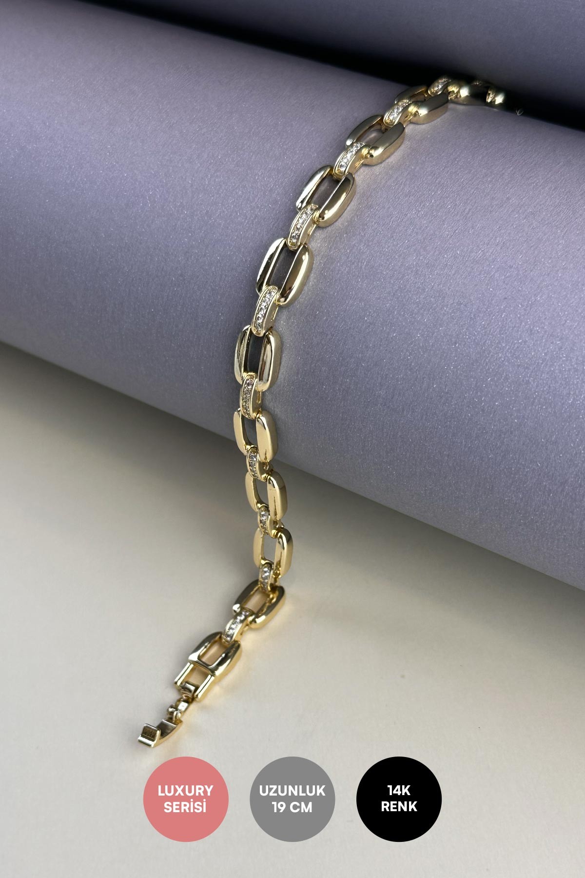 Zirkon Detay Gold Dolgulu İçi Boş Oval Tasarım Luxury Bileklik ABL7166