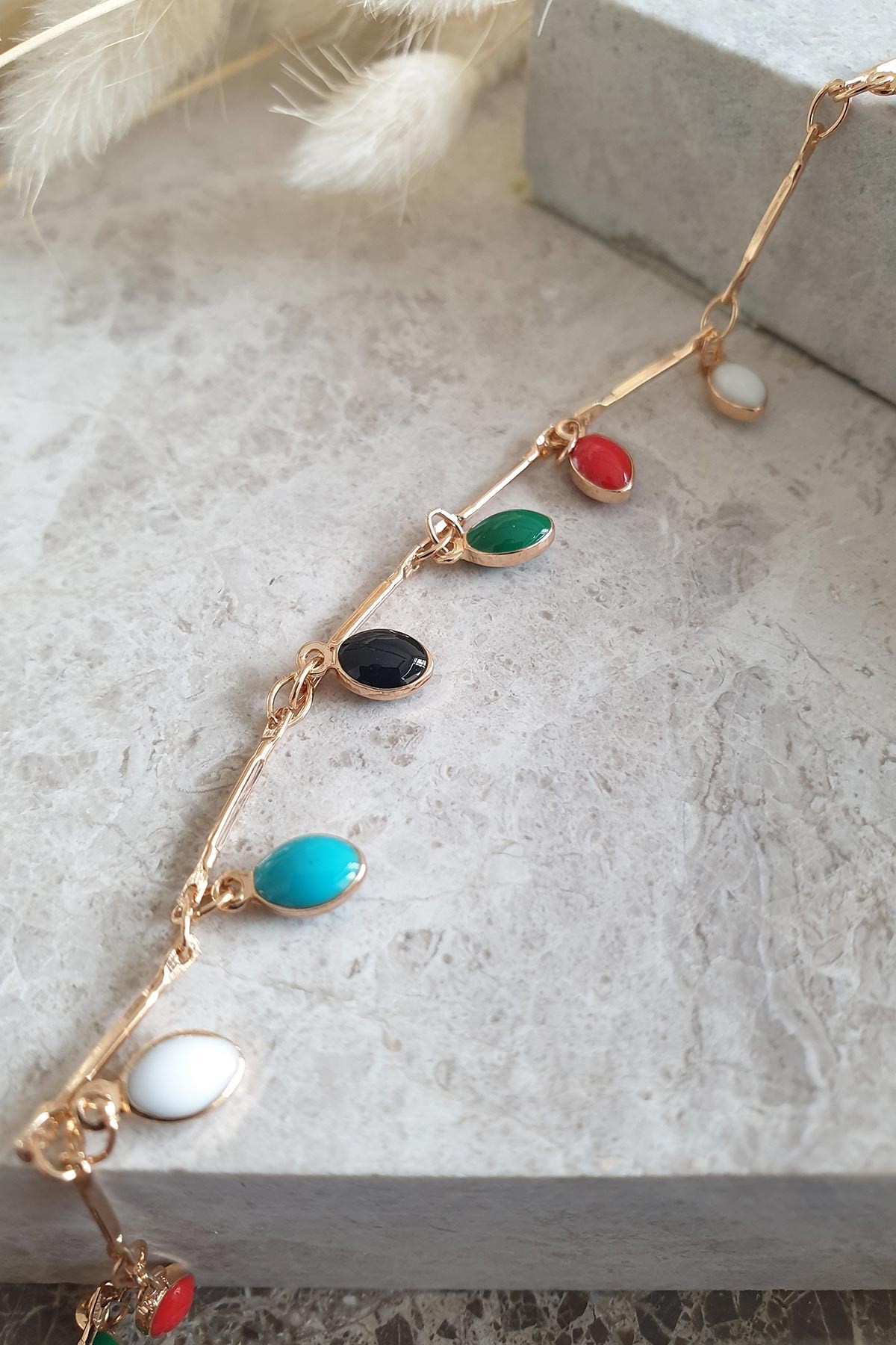 Renkli Boncuk Sallantılı Ezme Boru Zincir Luxury Halhal AHL0969